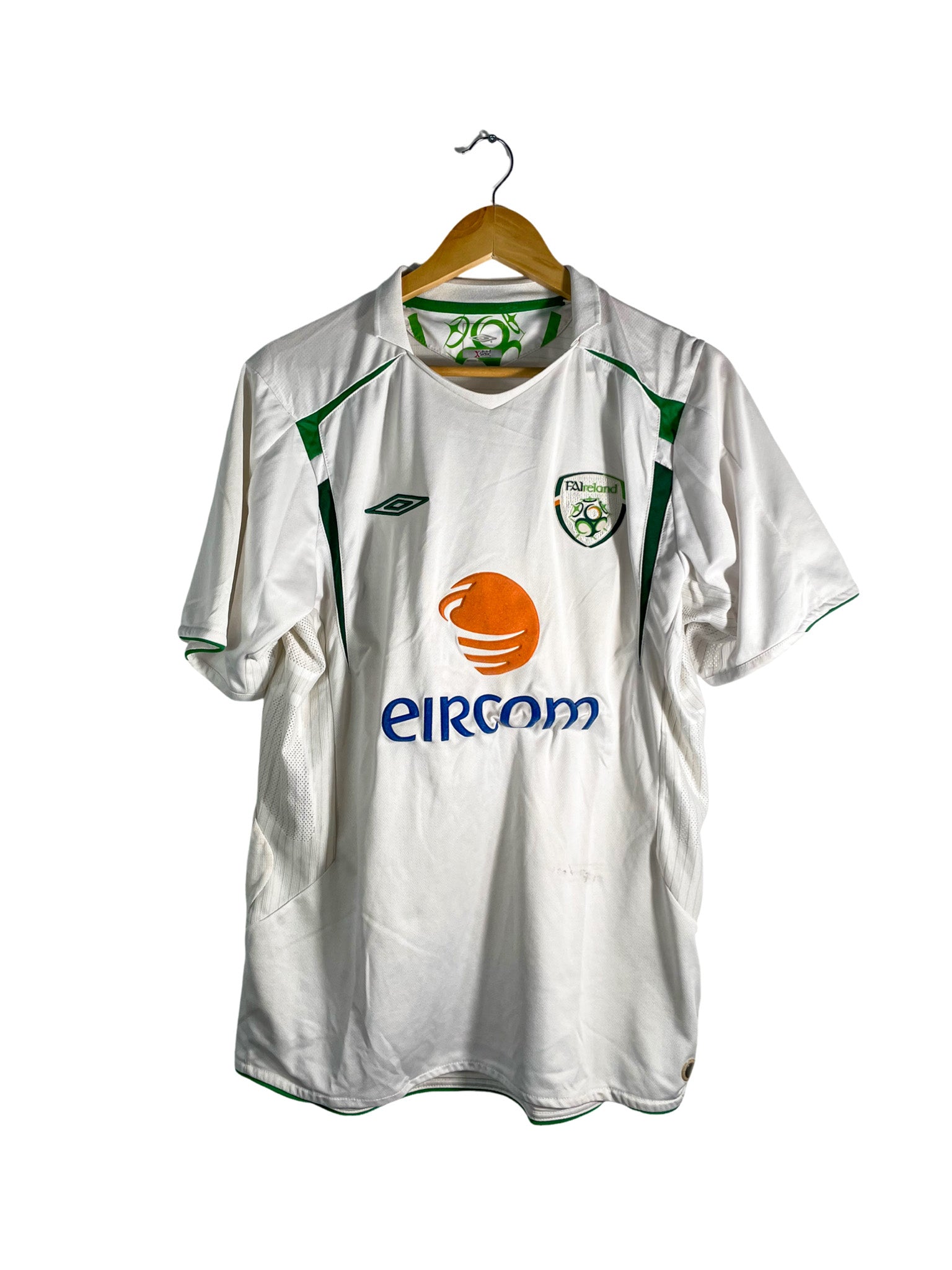 2006/2007 – Maillot Irlande extérieur Umbro - M