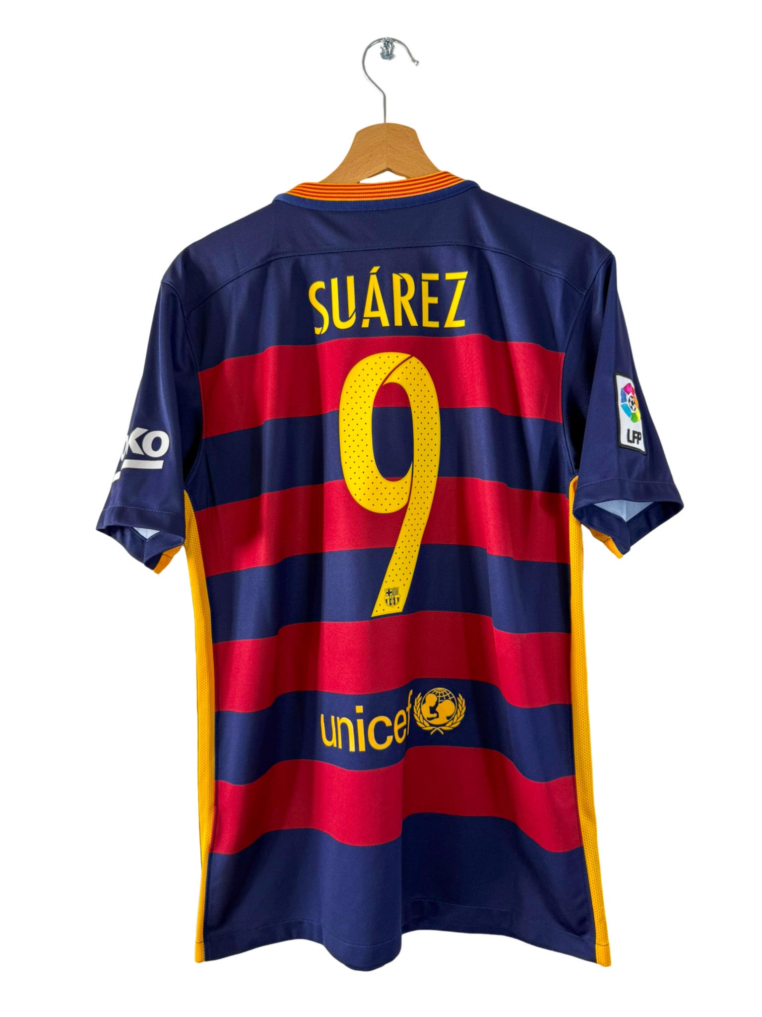 2015/2016 - FC Barcelona home shirt [#9 Suarez] - M – Vista