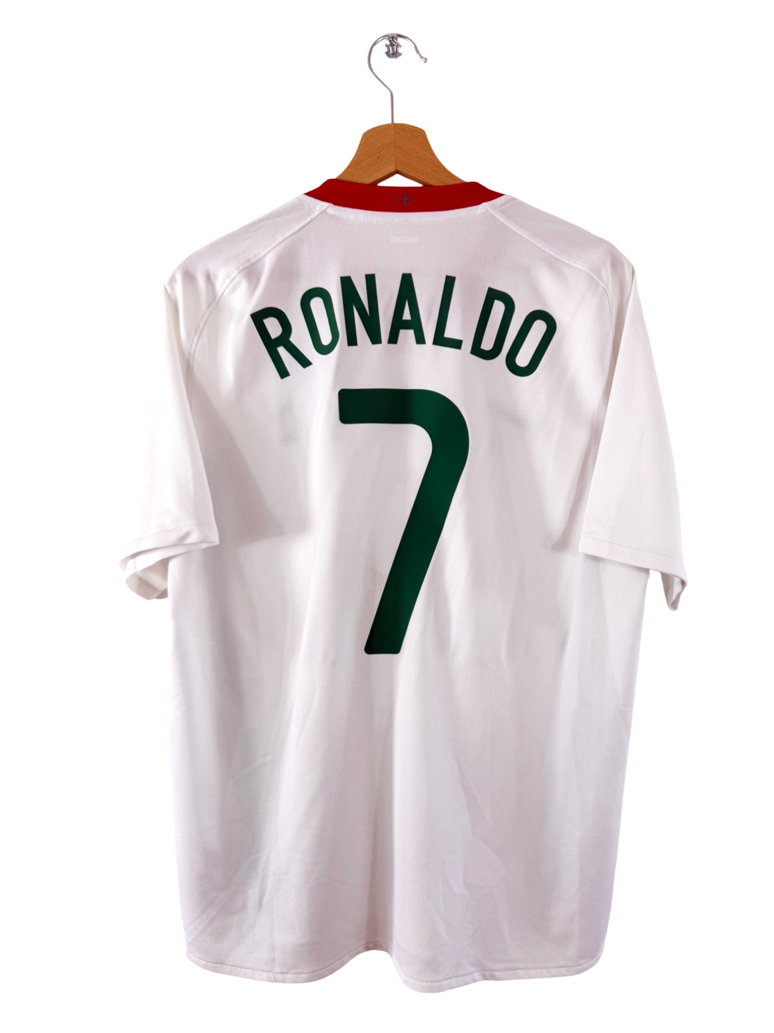 2008 - Portugal Away Jersey [#7 Ronaldo] Nike - M