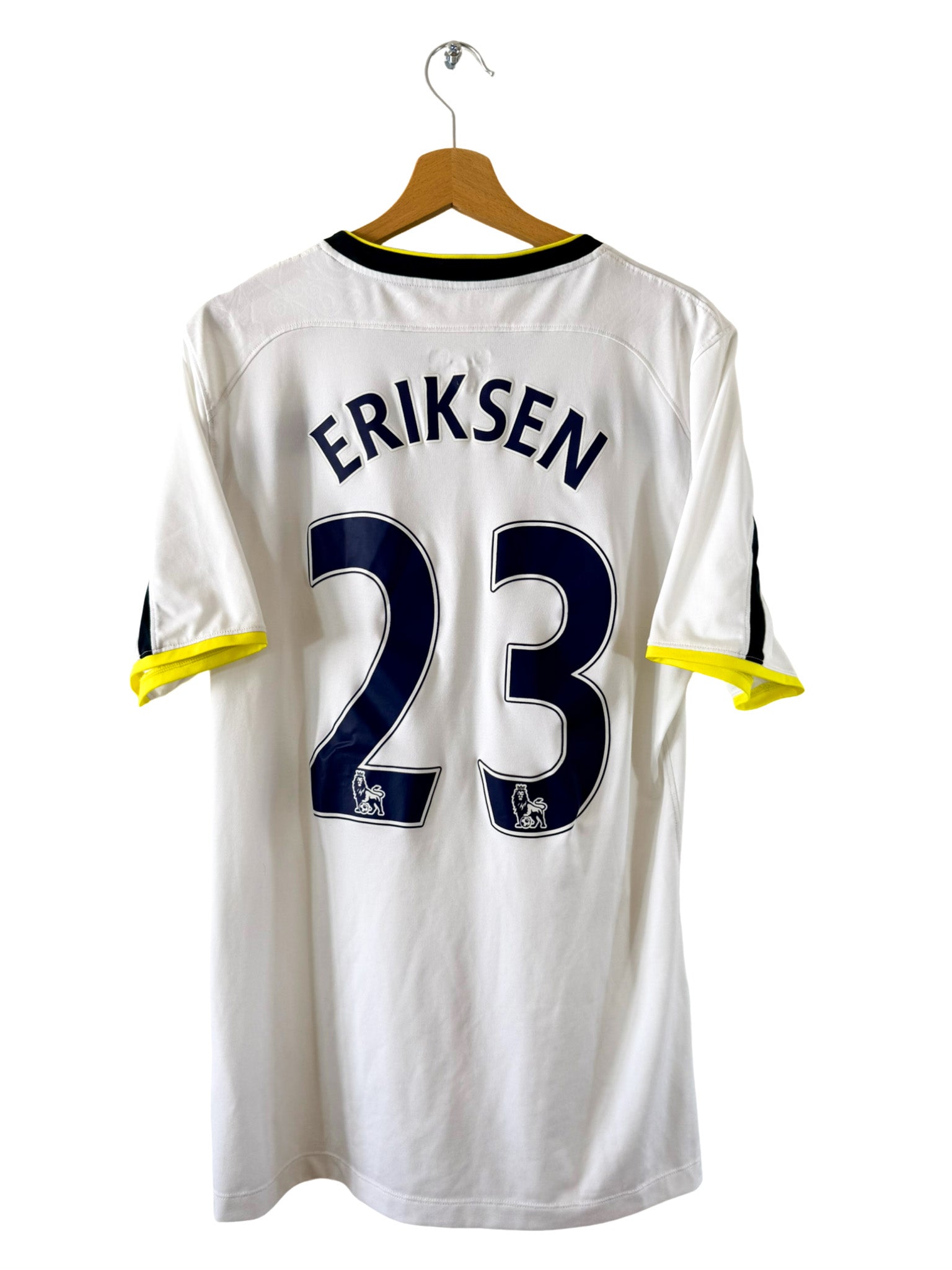 2014/2015 – Tottenham home jersey [#23 Eriksen] - M – Vista