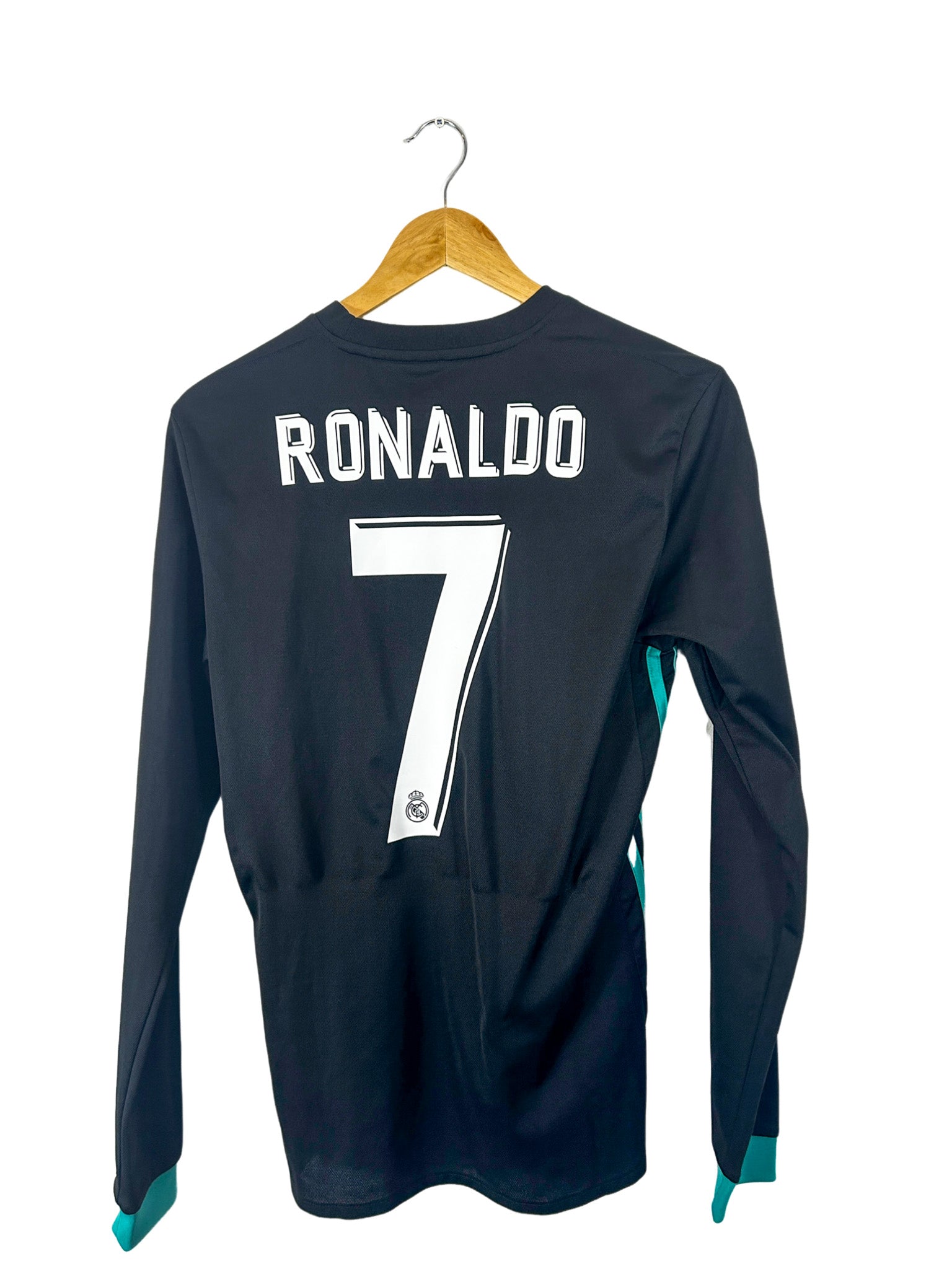 2017/2018 – Maillot Real Madrid extérieur [#7 Ronaldo] *Manches Longues* Adidas - S