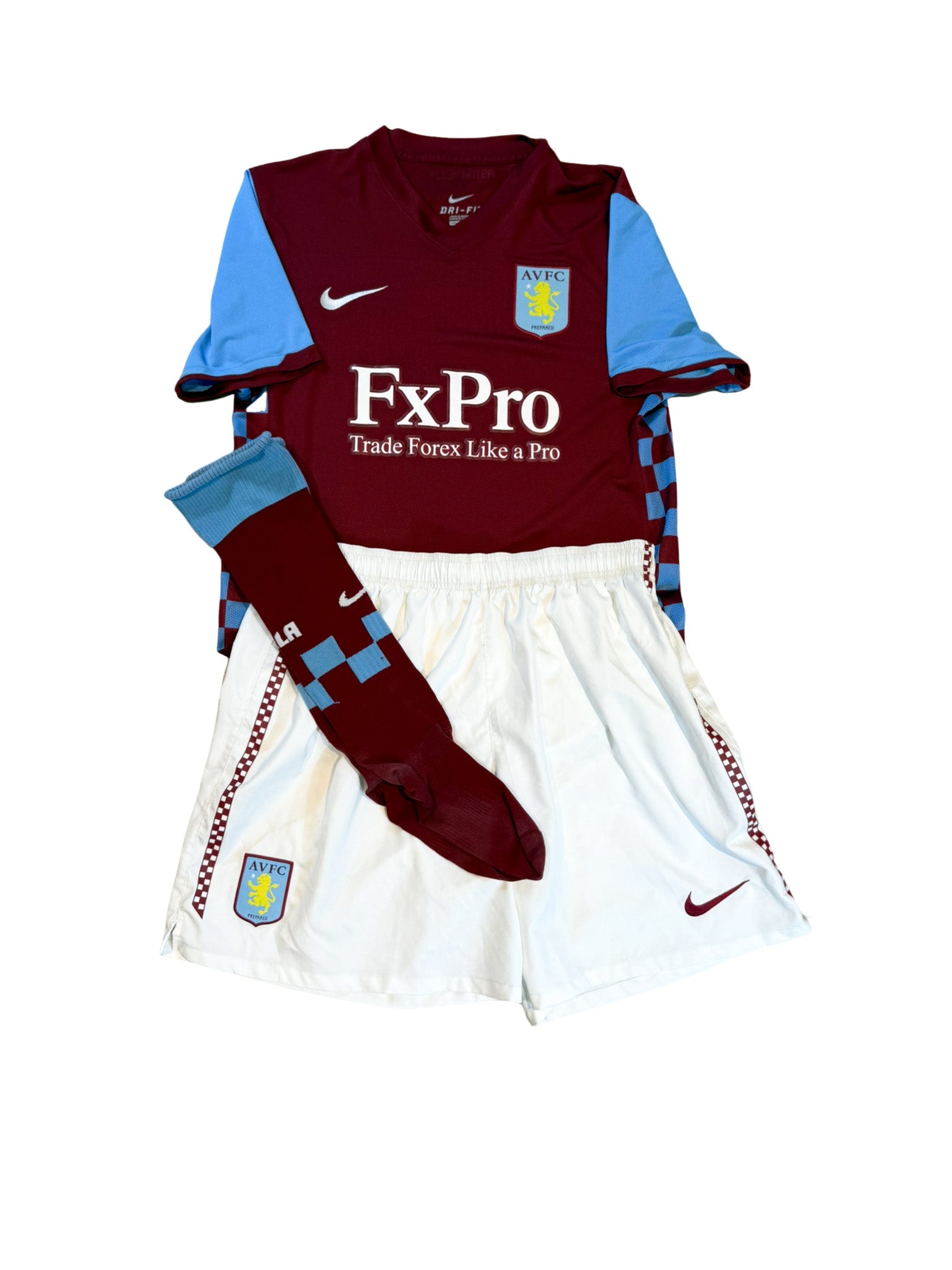 2010/2011 - Aston Villa home kit (shirt, shorts and socks) - M