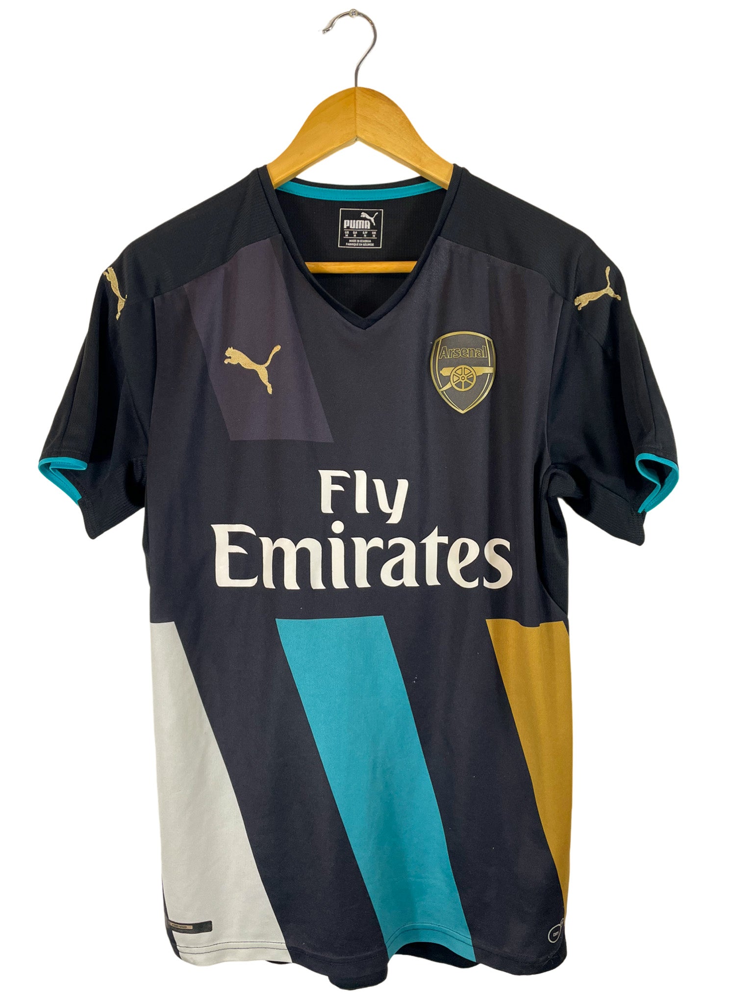 2016/2017 - Arsenal Home Shirt [#11 Özil] Puma - L – Vista