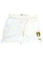 2003/2004 – Italy home long-sleeved jersey and shorts - S