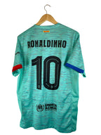 2023/2024 – Maillot FC Barcelona fourth *Hommage* Ronaldinho [#10 Ronaldinho] – L