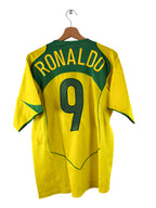2004 – Brazil home jersey [#9 Ronaldo] - S