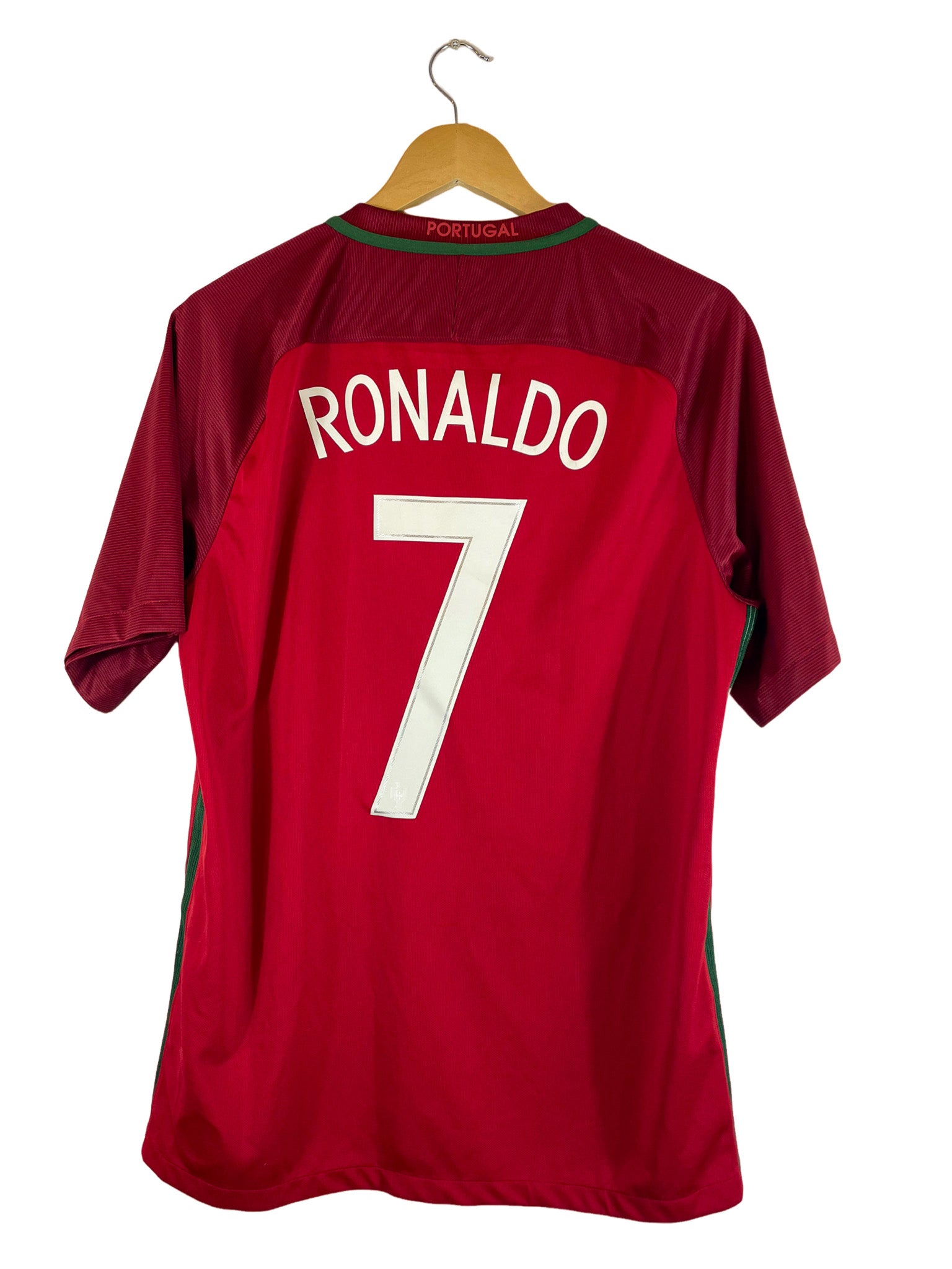 2016 - Portugal Home Jersey [#7 Ronaldo] Nike - L – Vista football