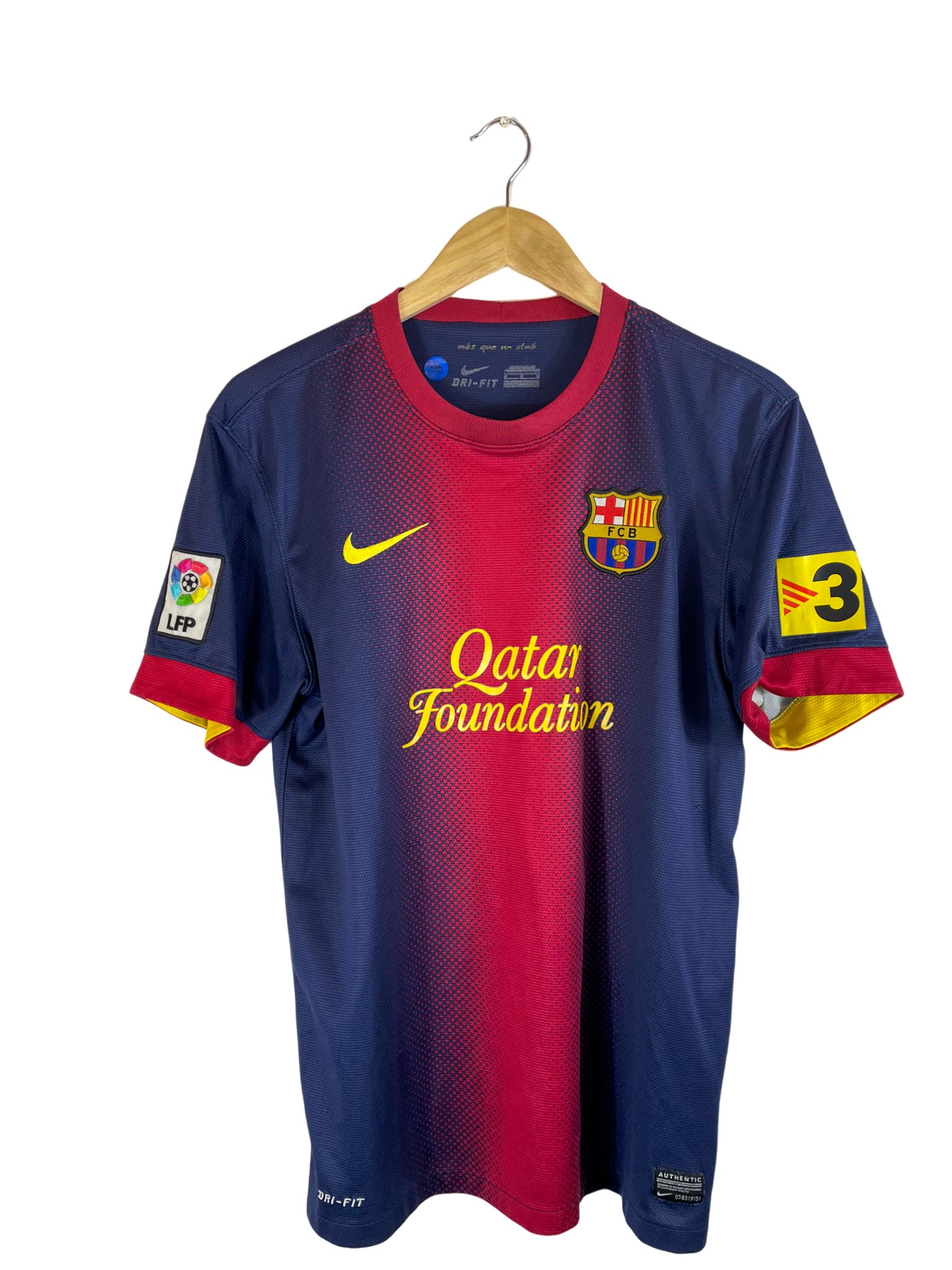 2012/2013 – Maillot FC Barcelone domicile [#6 Xavi] – M