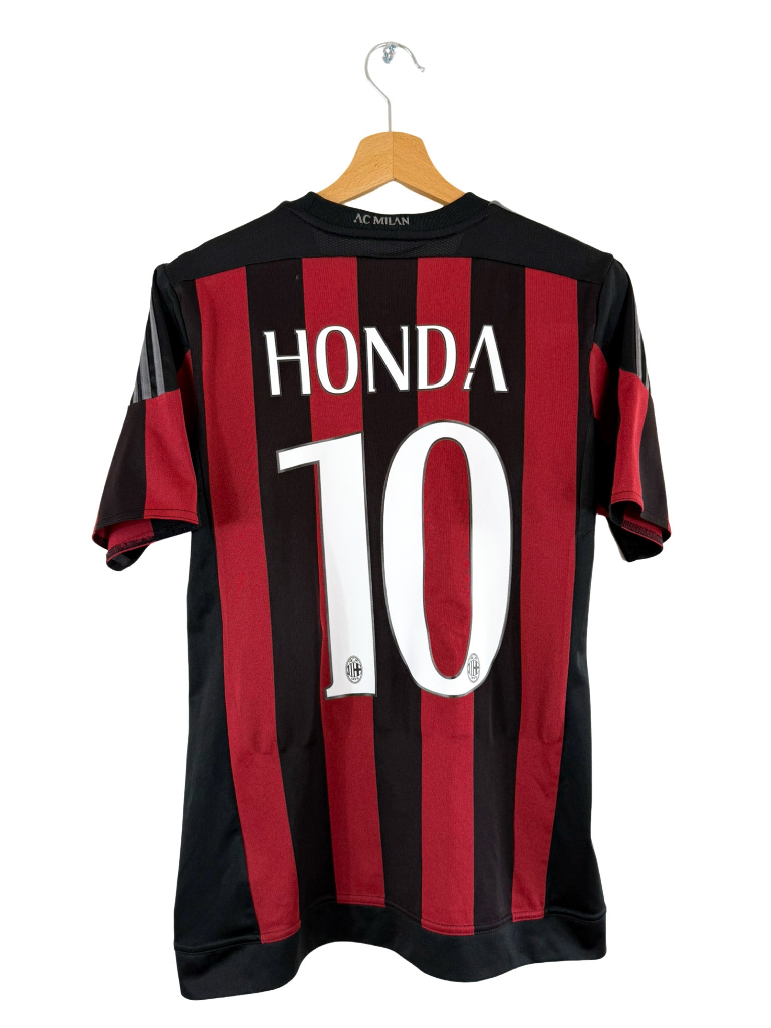 16-17 AC MILAN HONDA 10番　adidas M size赤黒 16-17 AC MILAN HONDA 10番 adidas M size赤黒 - メルカリ