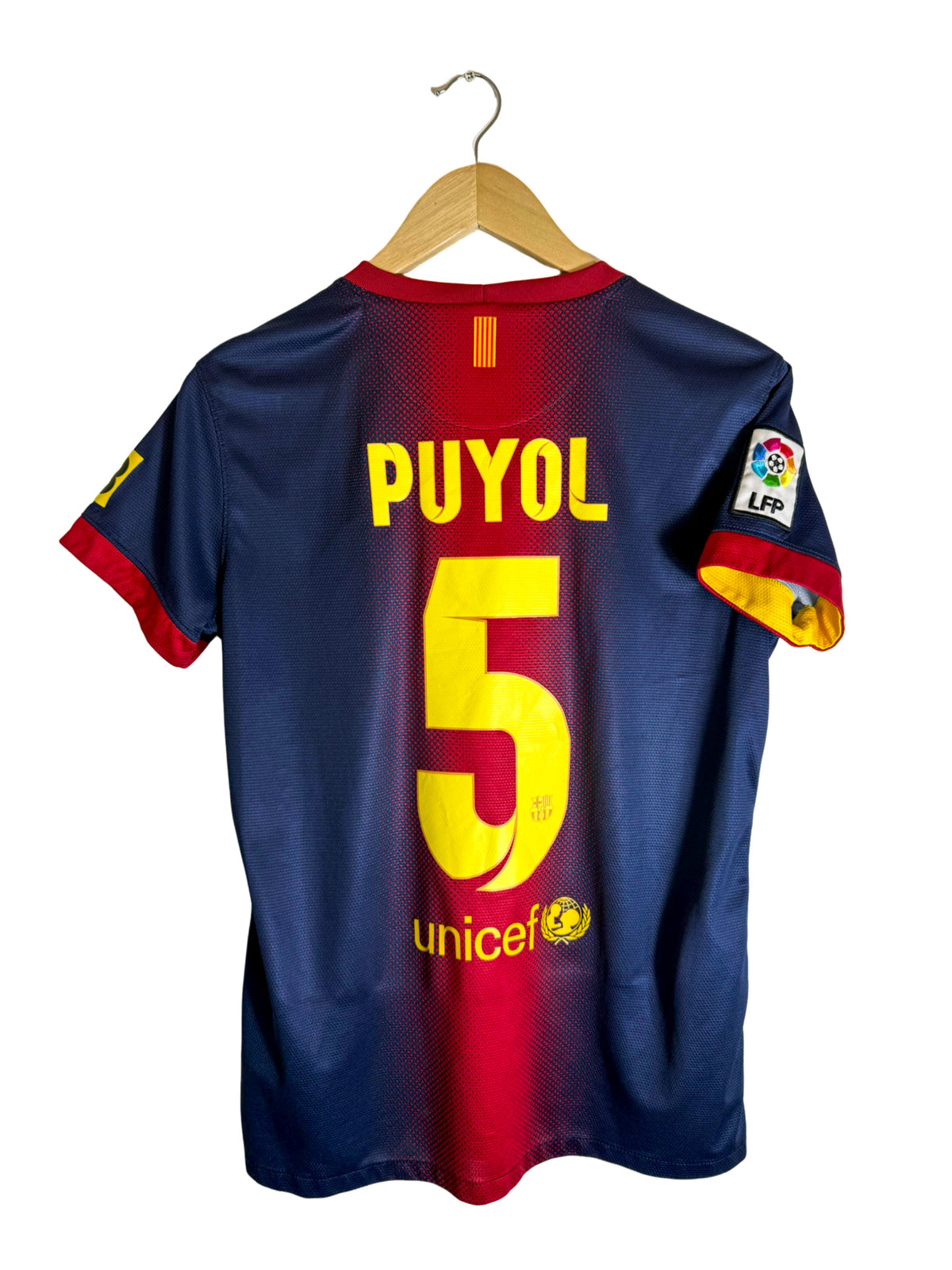 2012/2013 – Maillot FC Barcelone domicile [#5 PUYOL] – L Femme