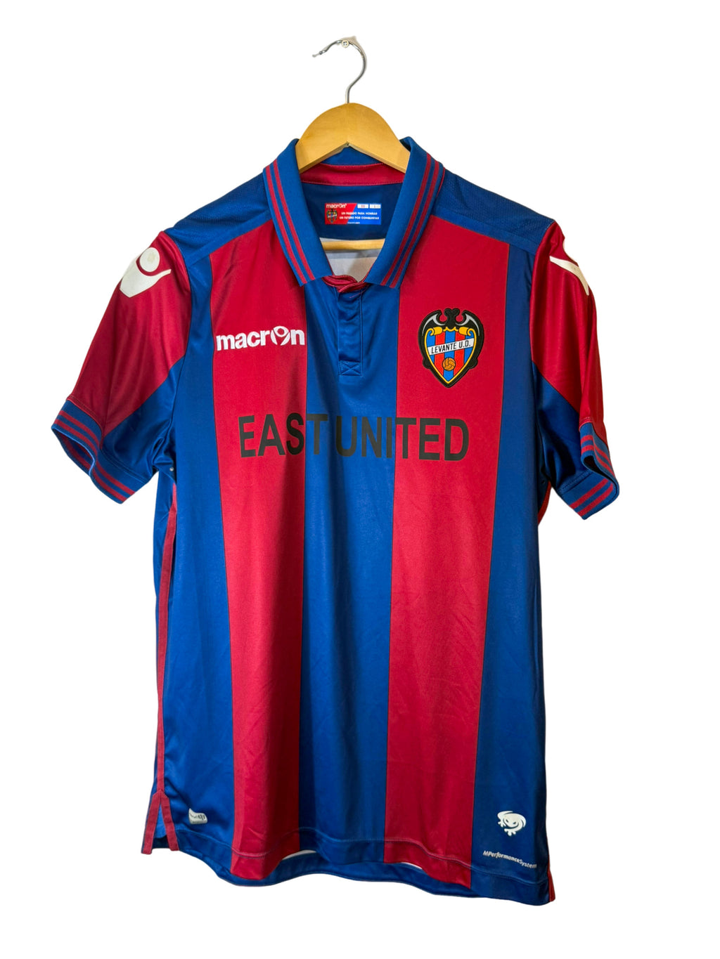 2022/2023 – Maillot Levante domicile Macron - L
