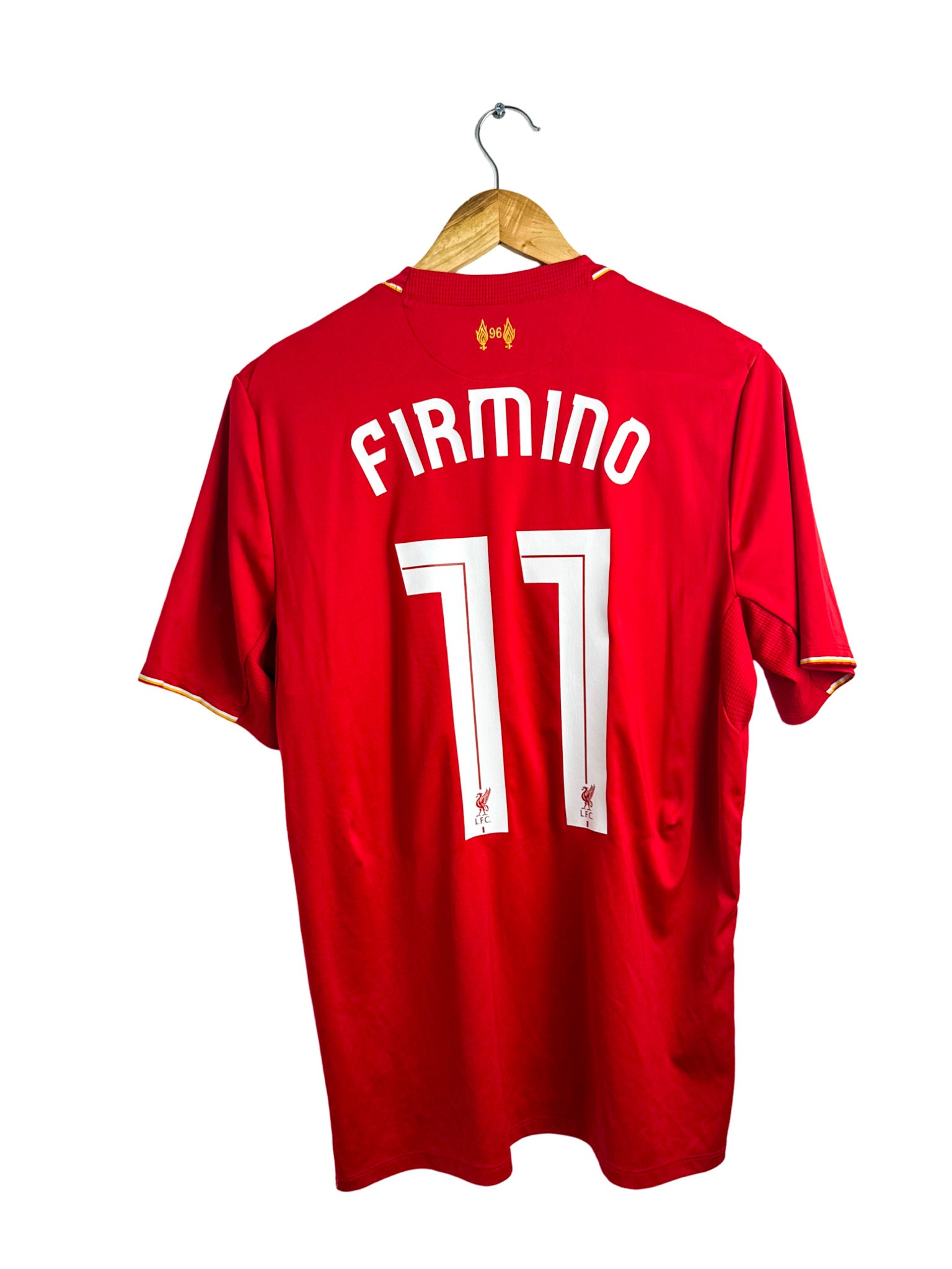 2015/2016 – Liverpool home jersey [#11 Firmino] – M – Vista