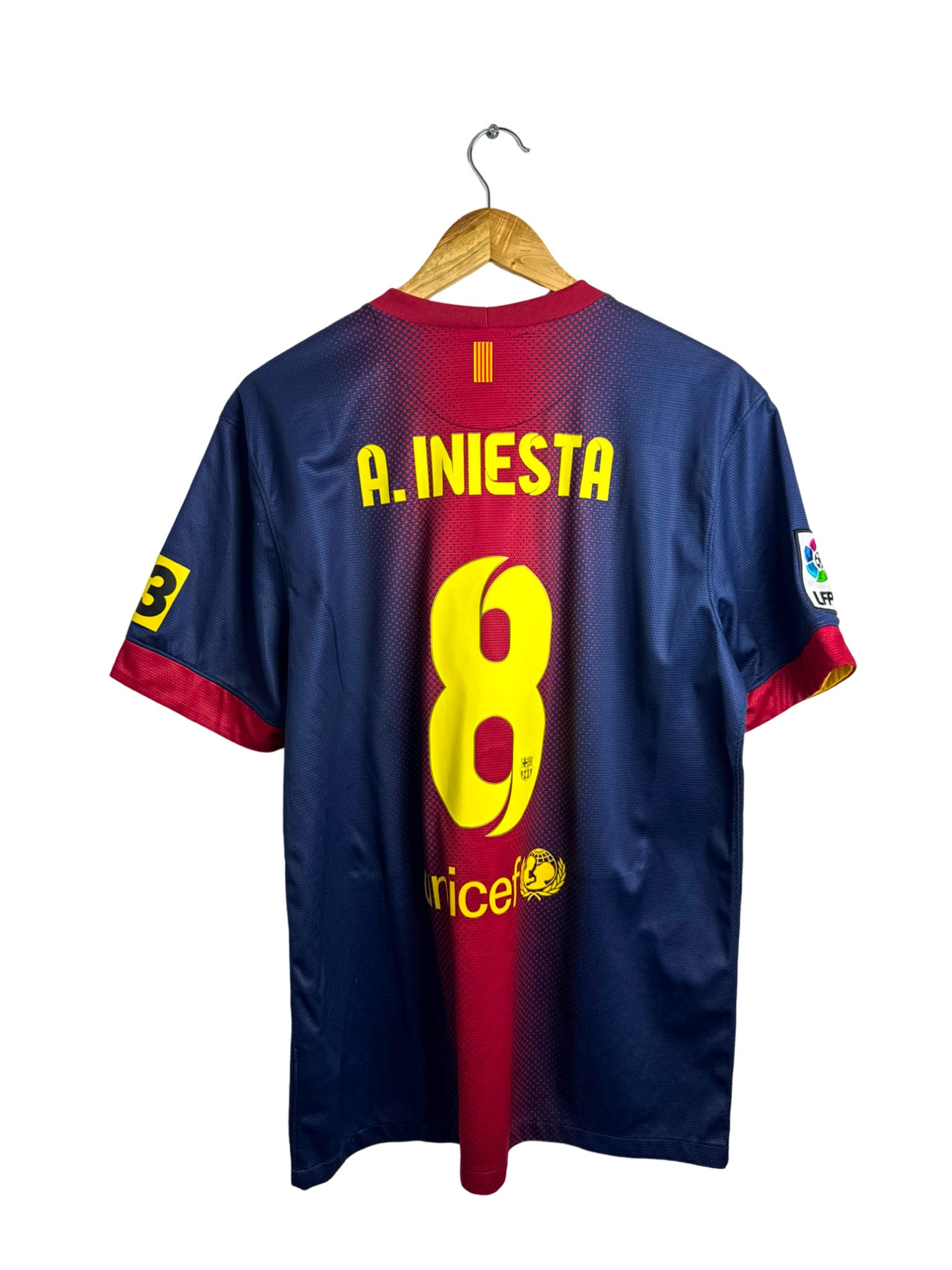 2012/2013 – Maillot FC Barcelone domicile [#8 A. Iniesta] Nike – L