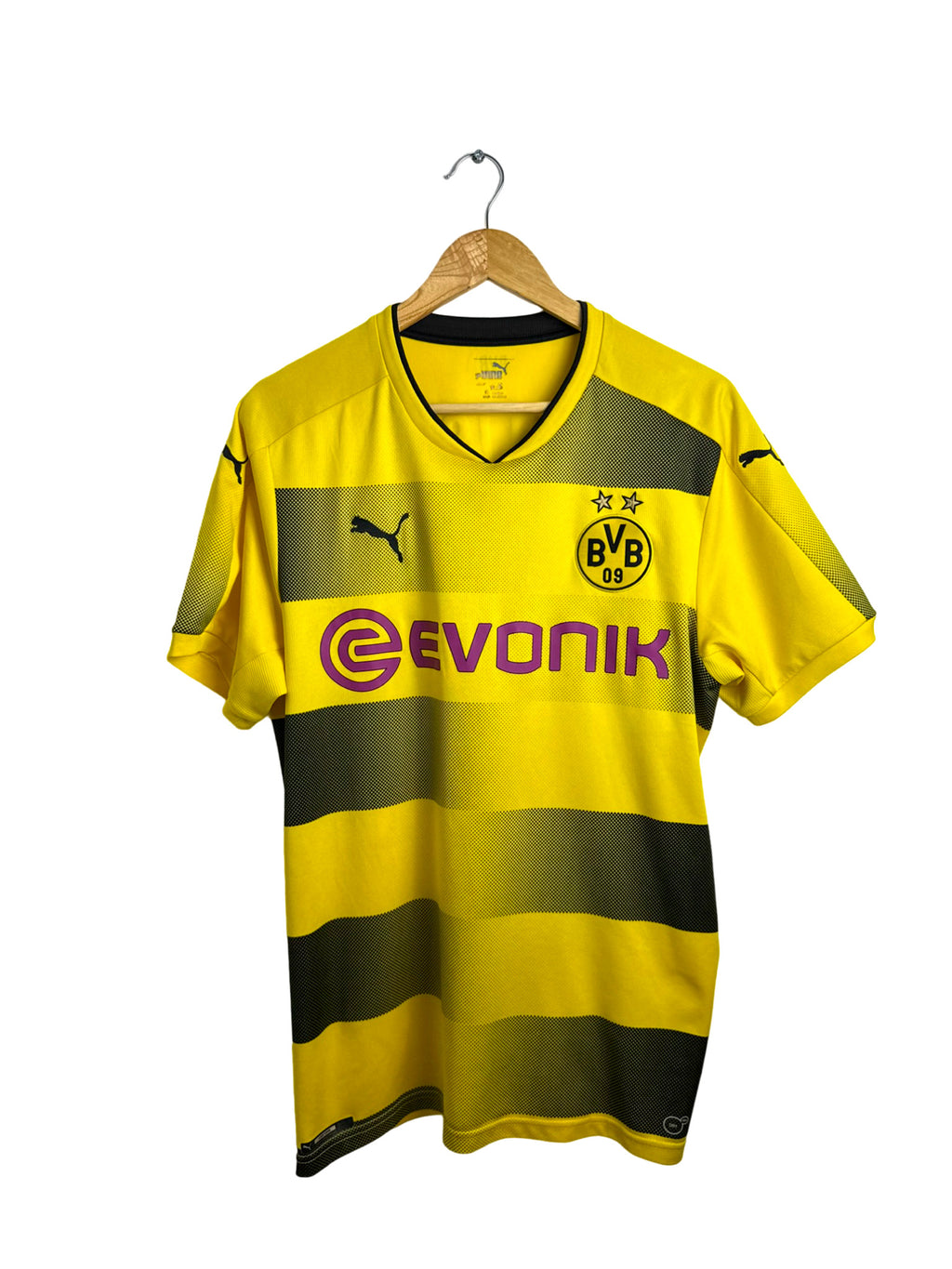 2017/2018 – Borussia Dortmund home jersey [#22 Pulisic] – M