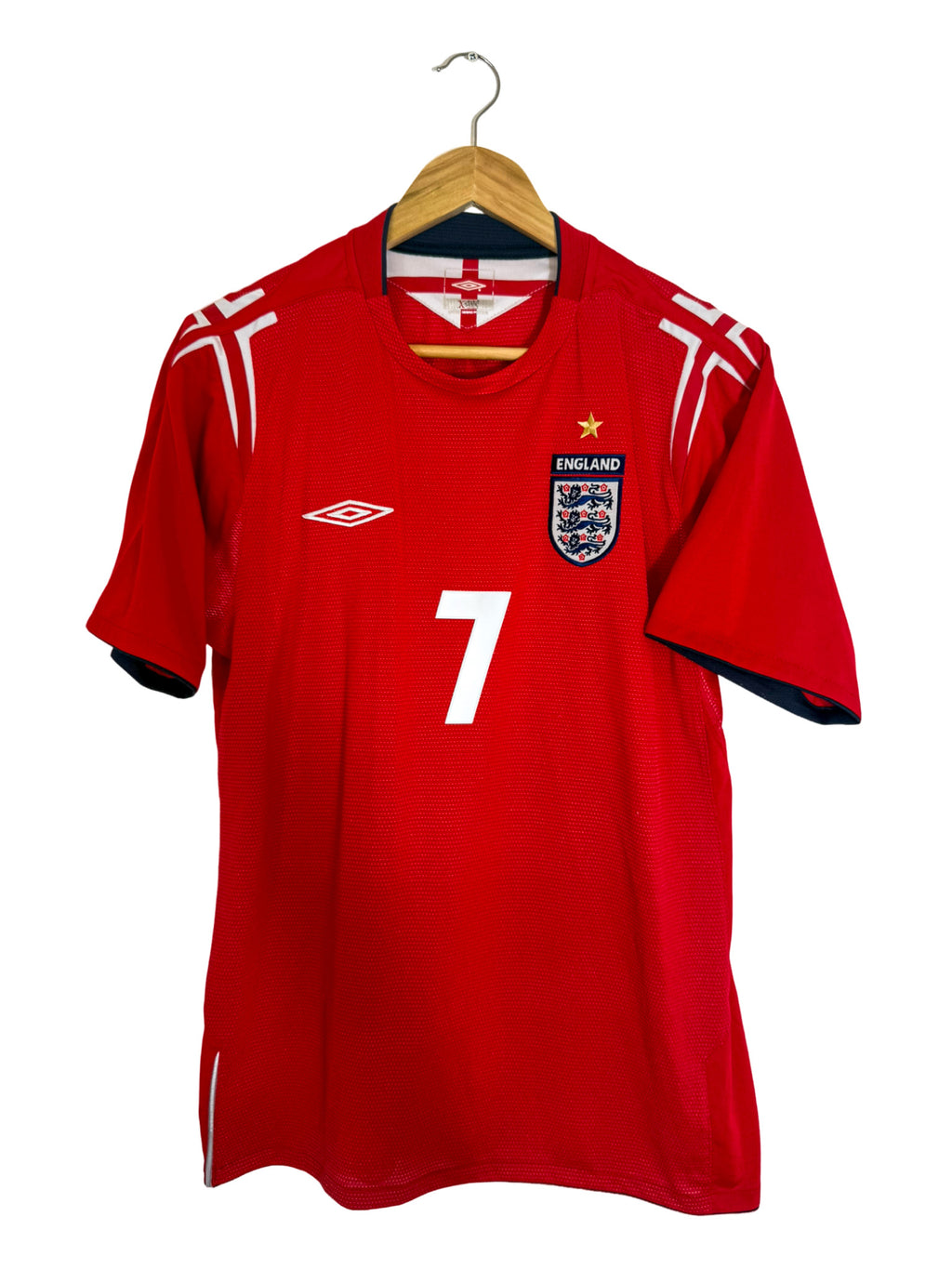2004 – Maillot Angleterre extérieur [#7 Beckham] – M