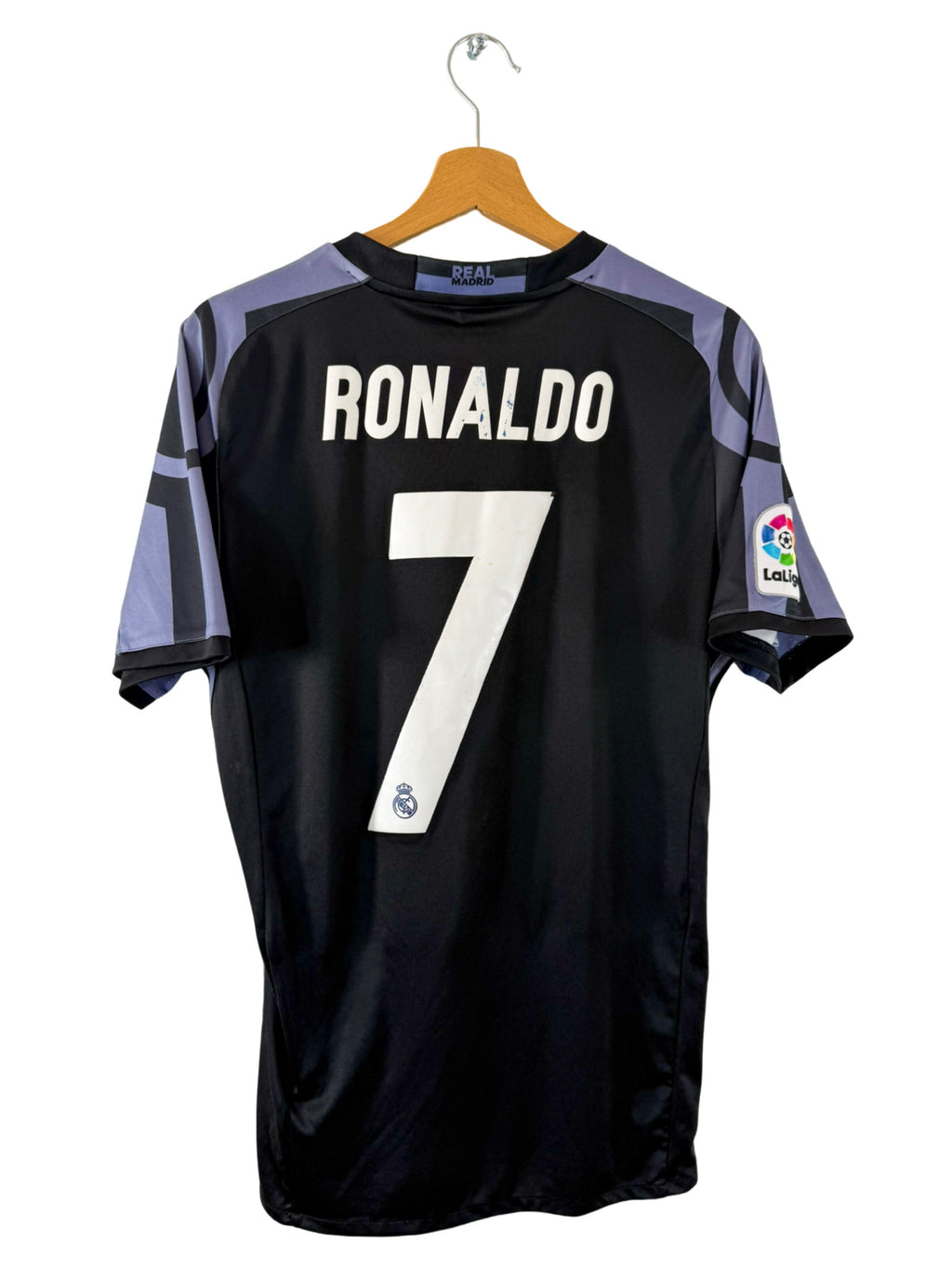 2016/2017 – Tercera camiseta del Real Madrid [#7 Ronaldo] – S