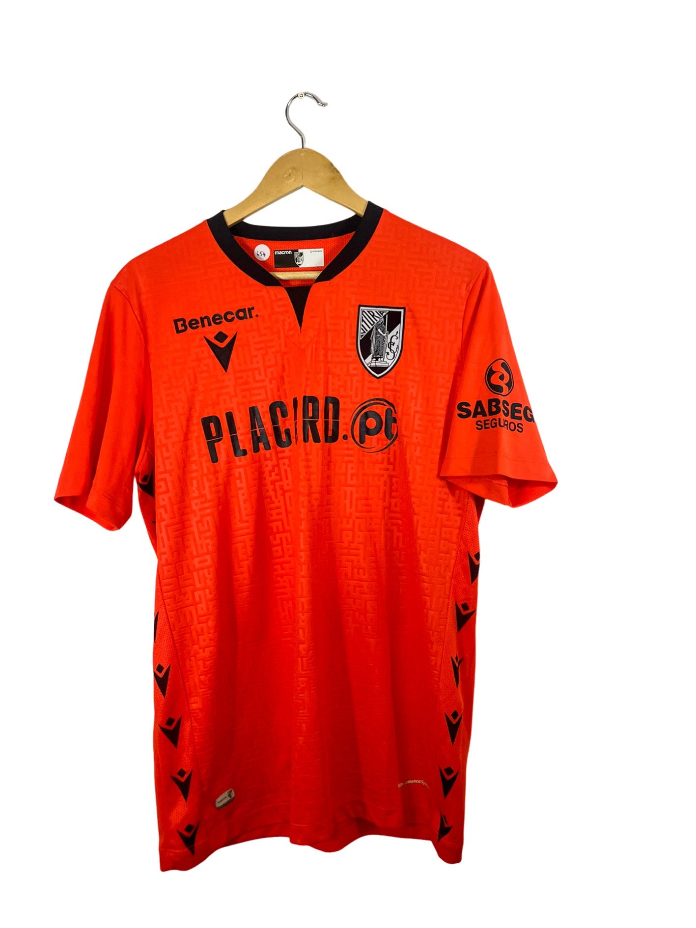 2021/2022 – Maillot Vitória Guimarães extérieur [#29 Trmal] Macron – L