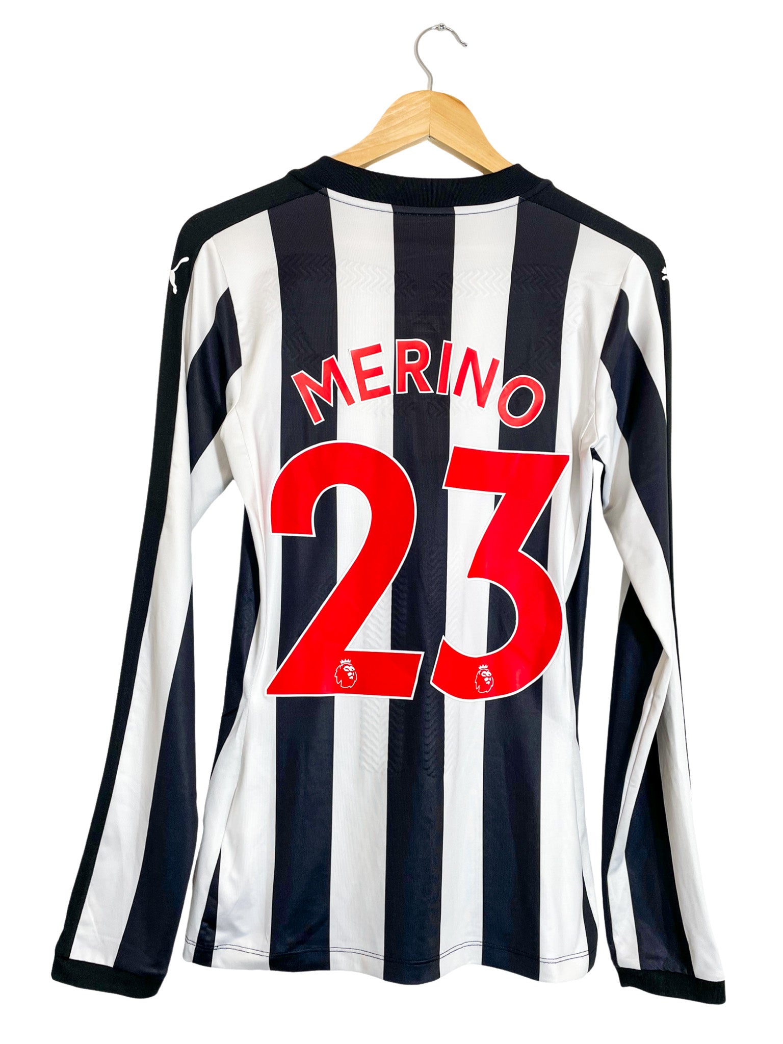 2020/2021 – Maillot Newcastle United domicile *Manches Longues* [#23 Merino] – Taille M