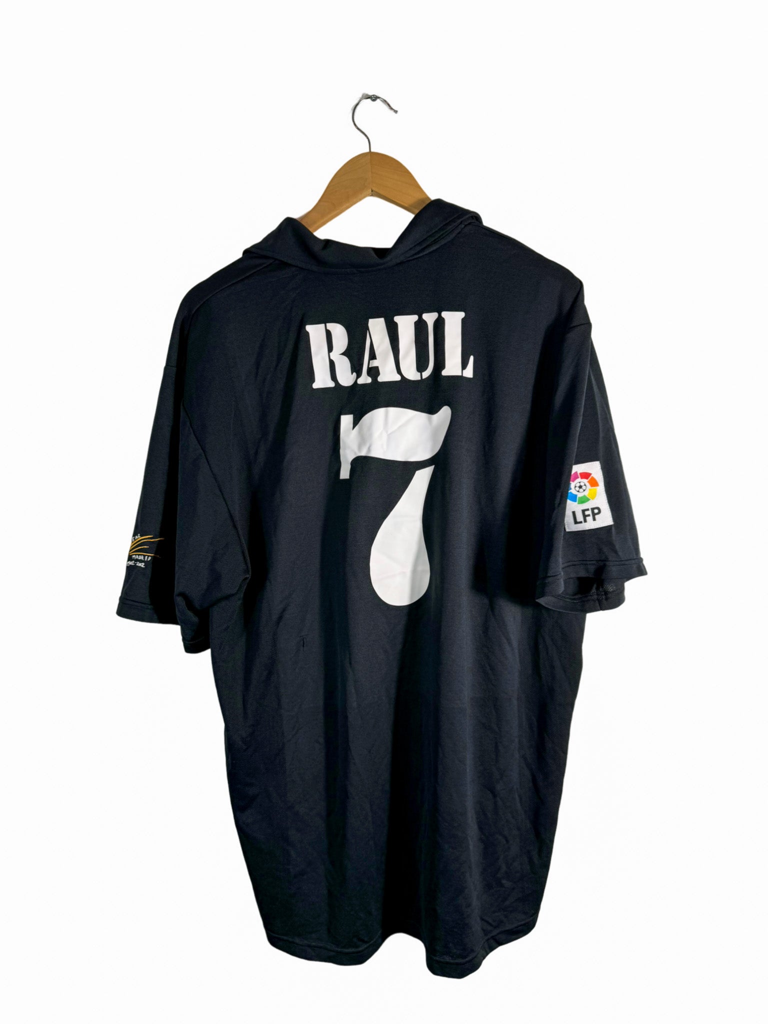 2001/2002 – Real Madrid Away Shirt [#7 Raúl] - XL – Vista football