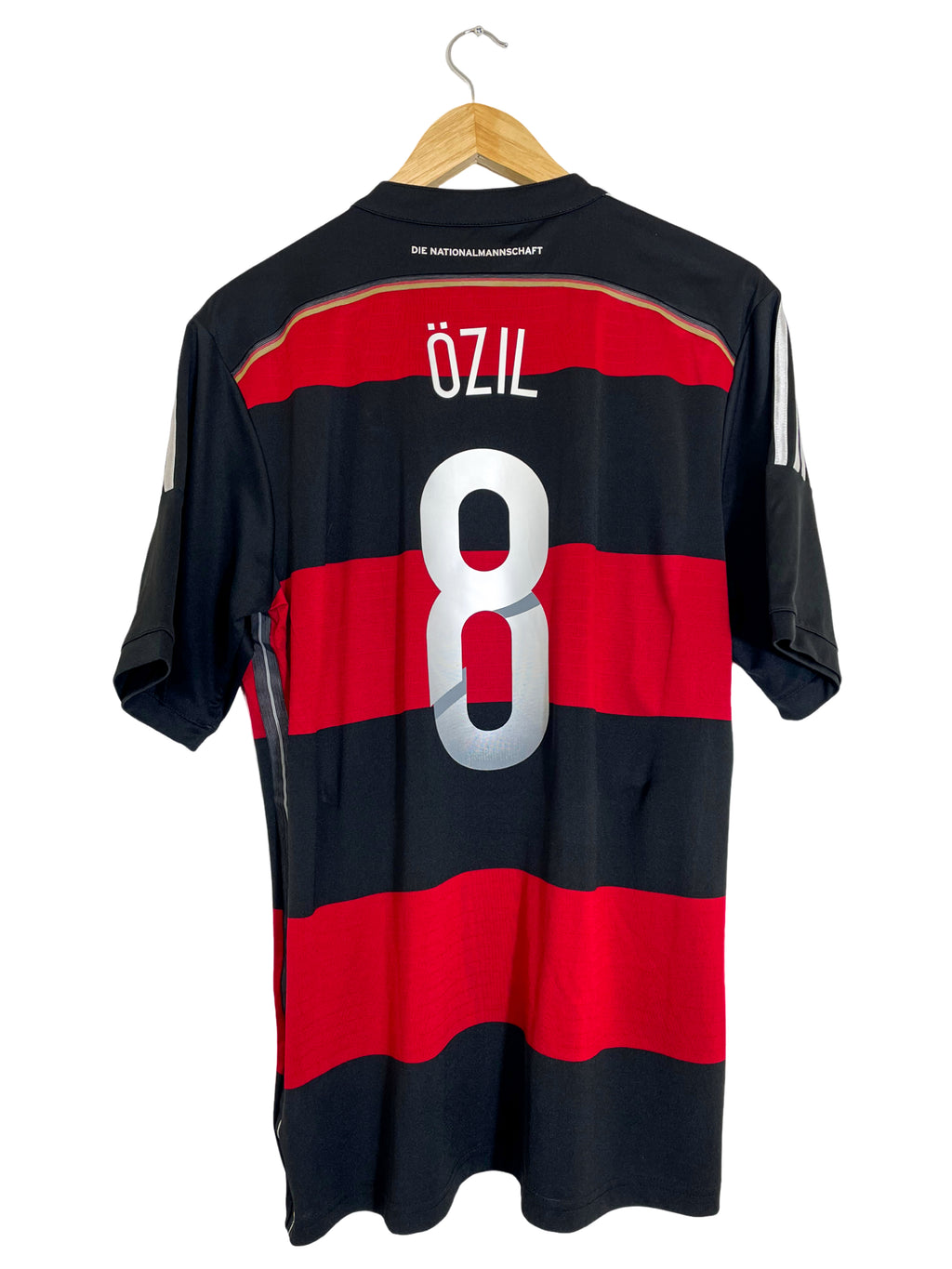 2014 – Maillot Allemagne domicile [#8 Özil]  - L