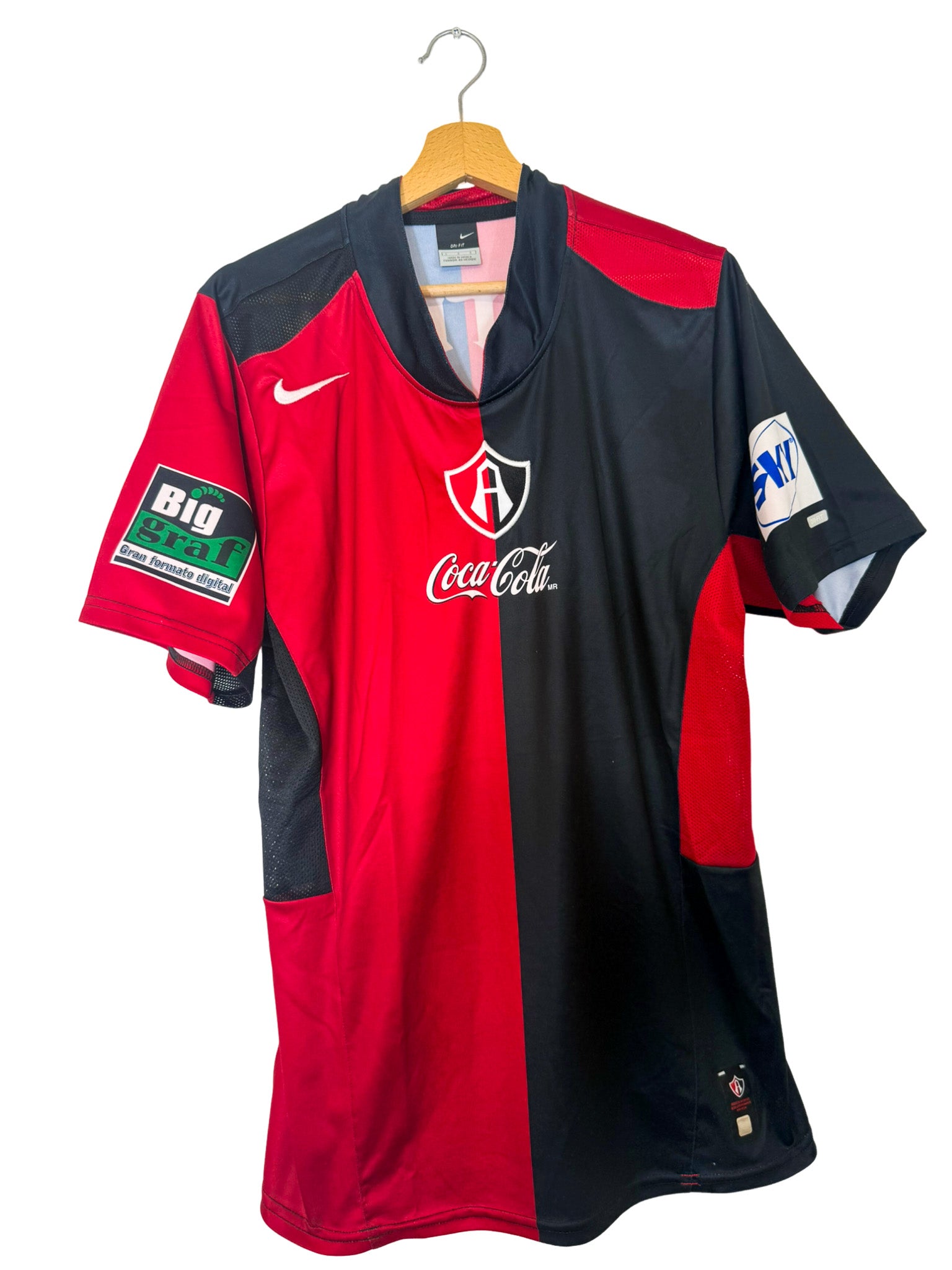 Maillot football vintage Monaco 2005-2006 AWAY Maillot football vintage Monaco 2005-2006 AWAY