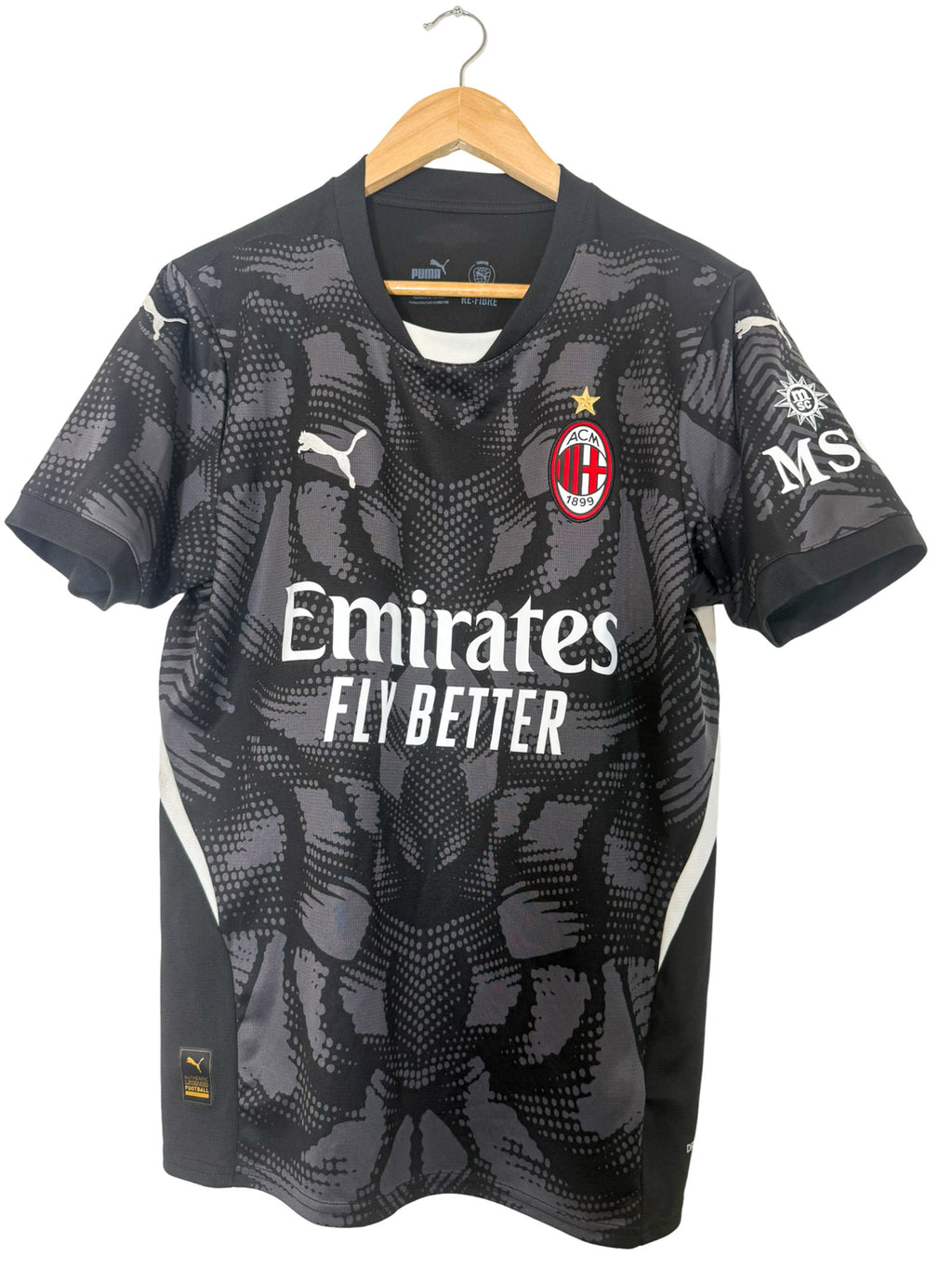2024/2025 – AC Milan goalkeeper jersey - M