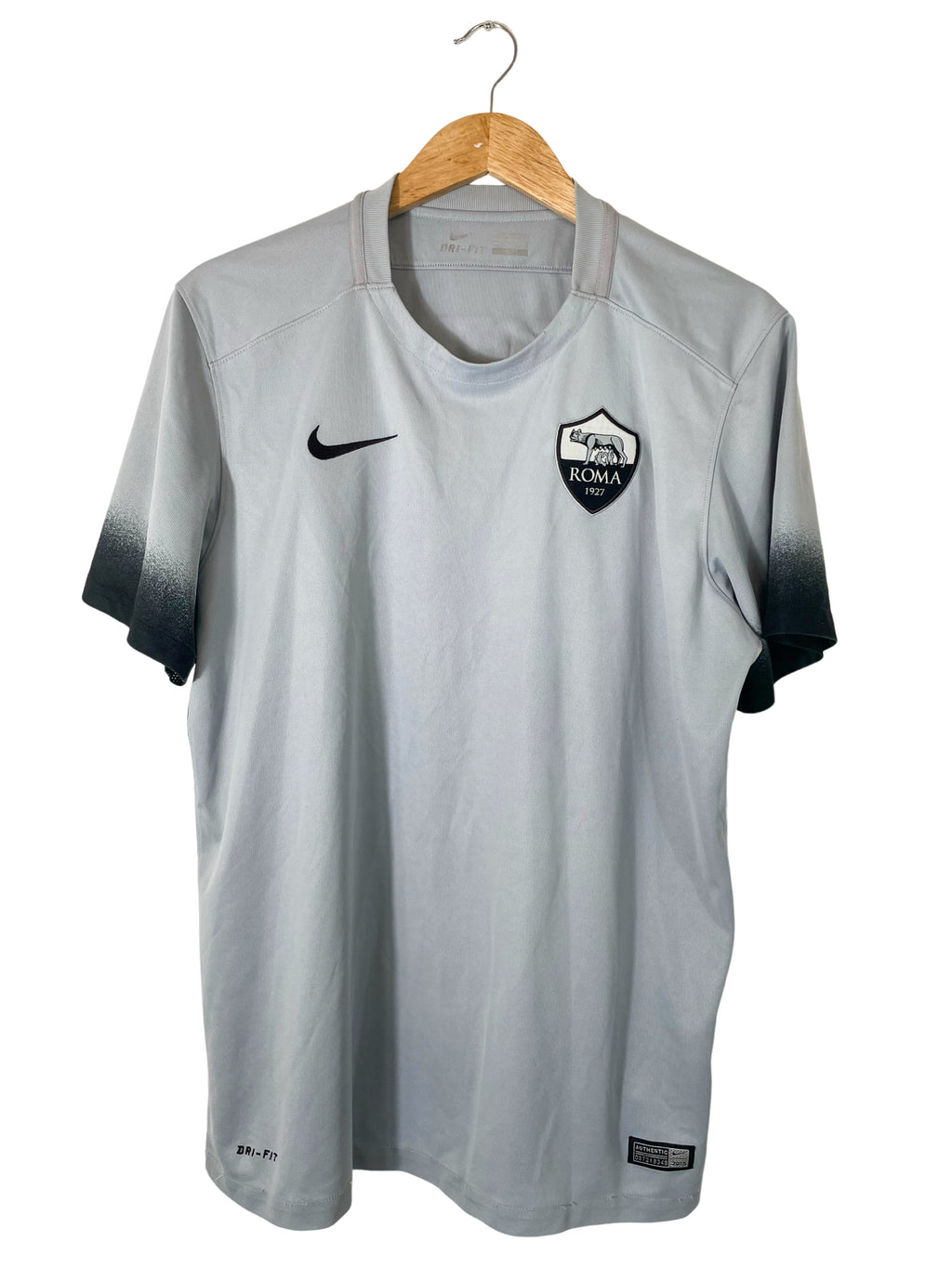 2015/2016 – AS Roma Away Jersey [#10 Totti] - L