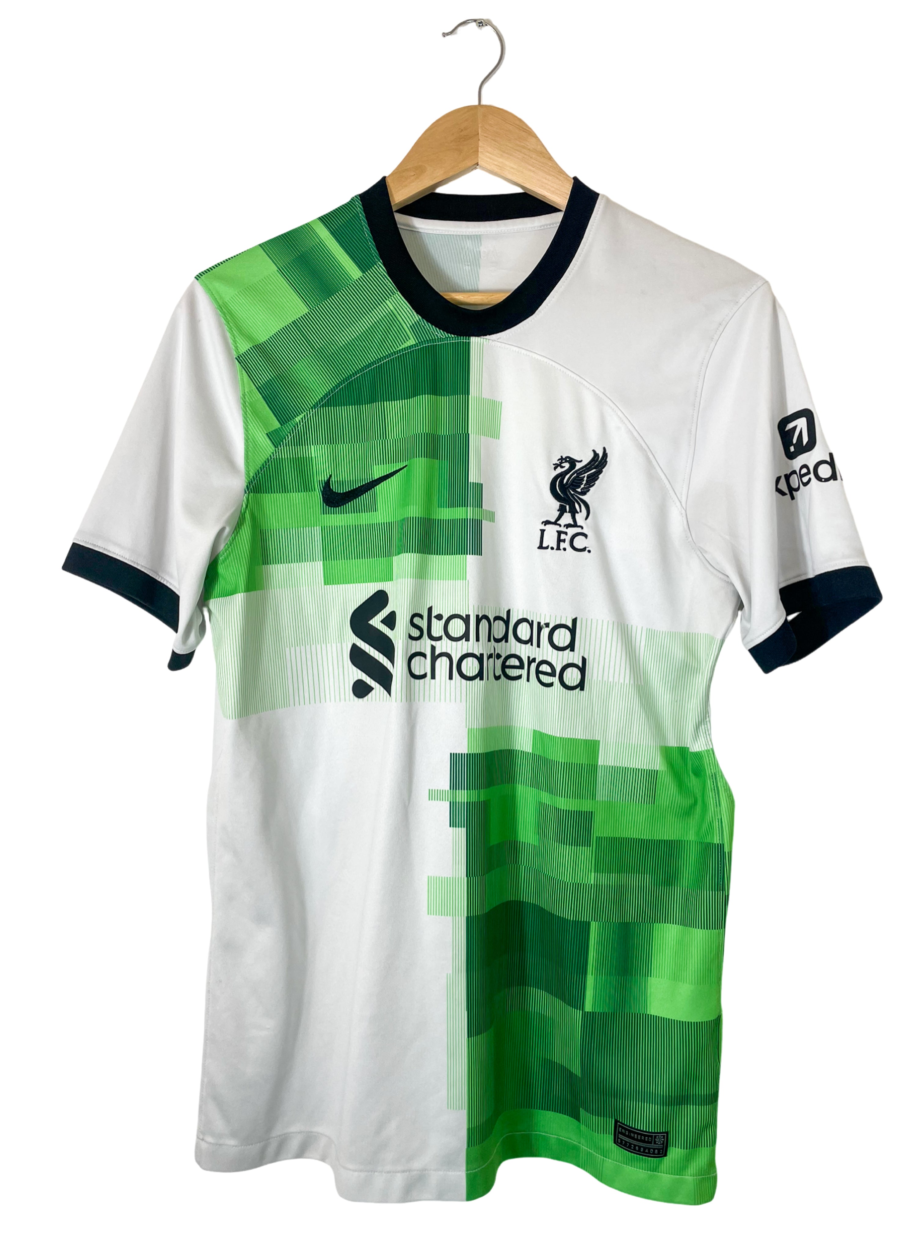 2023/2024 – Liverpool Away Shirt [#20 Jota] - M