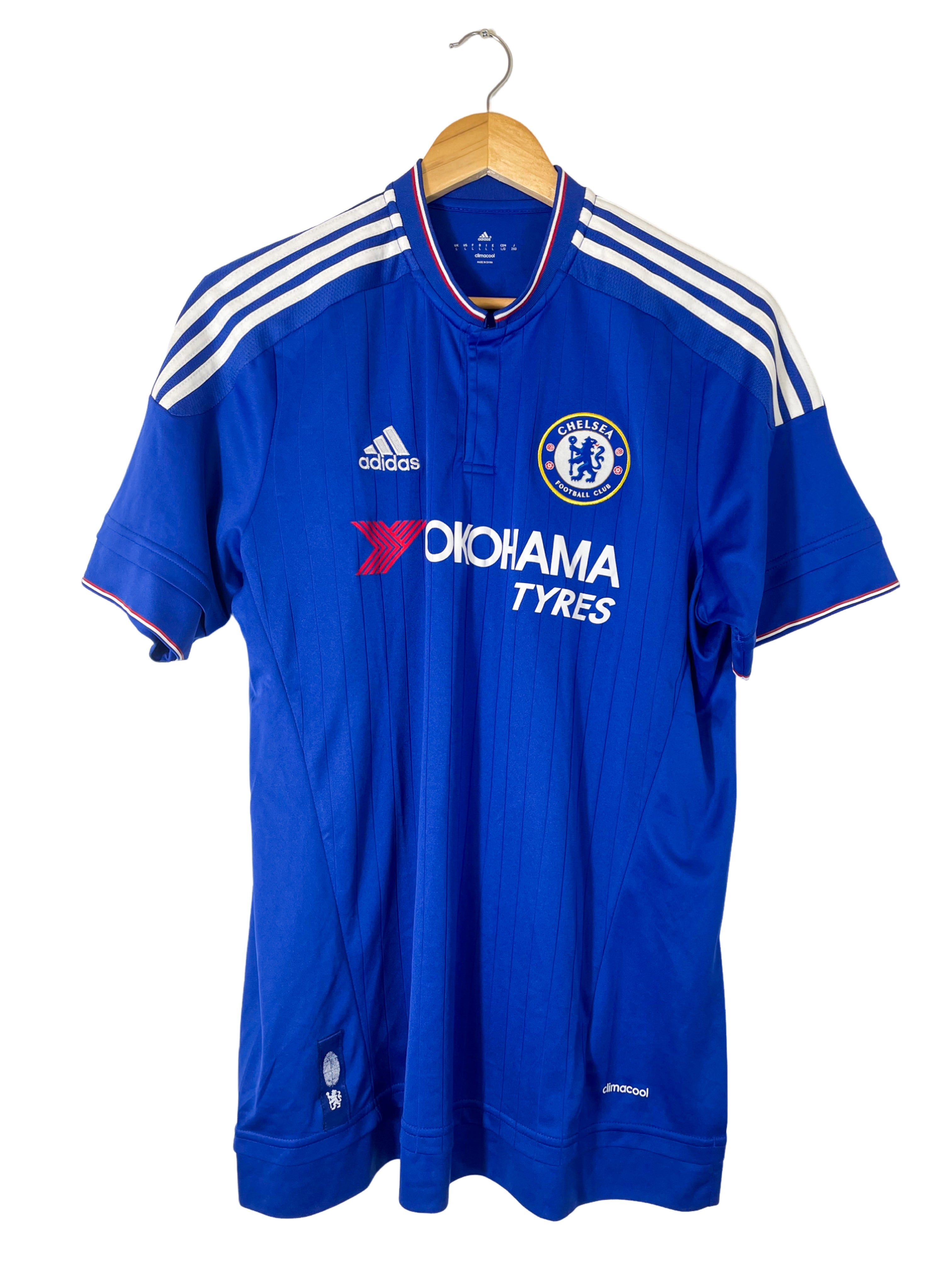 2015/2016 – Chelsea Home Shirt [#22 Willian] - L