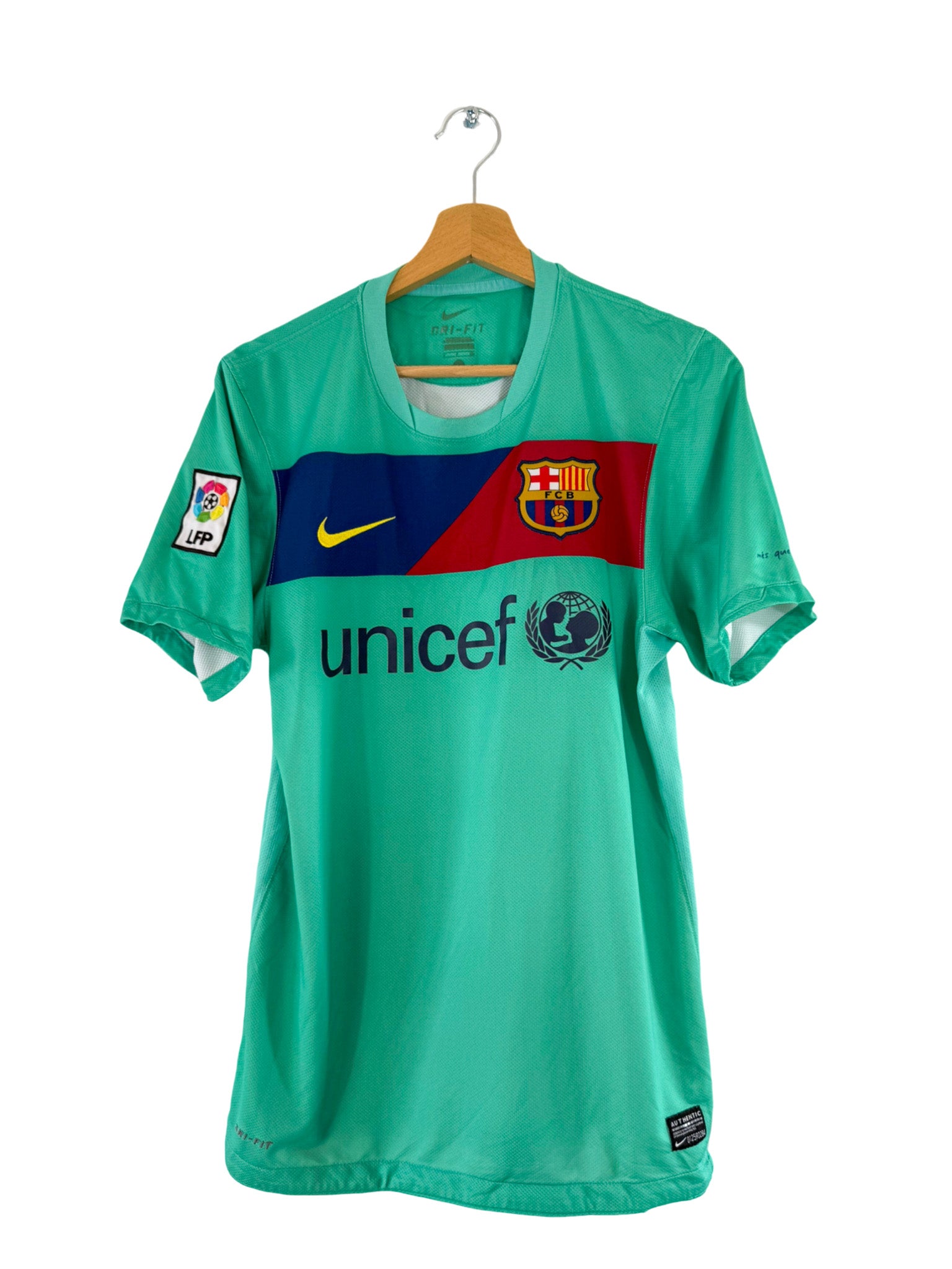 2010/2011 - Maillot Barcelone extérieur [#6 Xavi] - S
