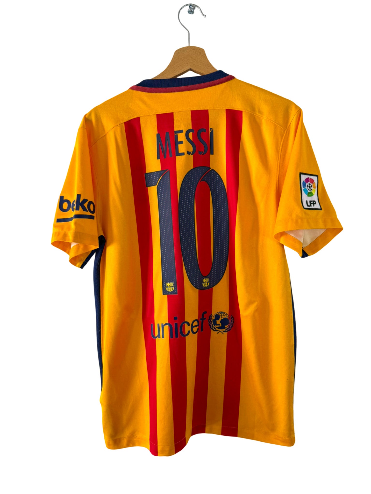 2015/2016 – FC Barcelona Away Shirt [#10 Messi] - S – Vista