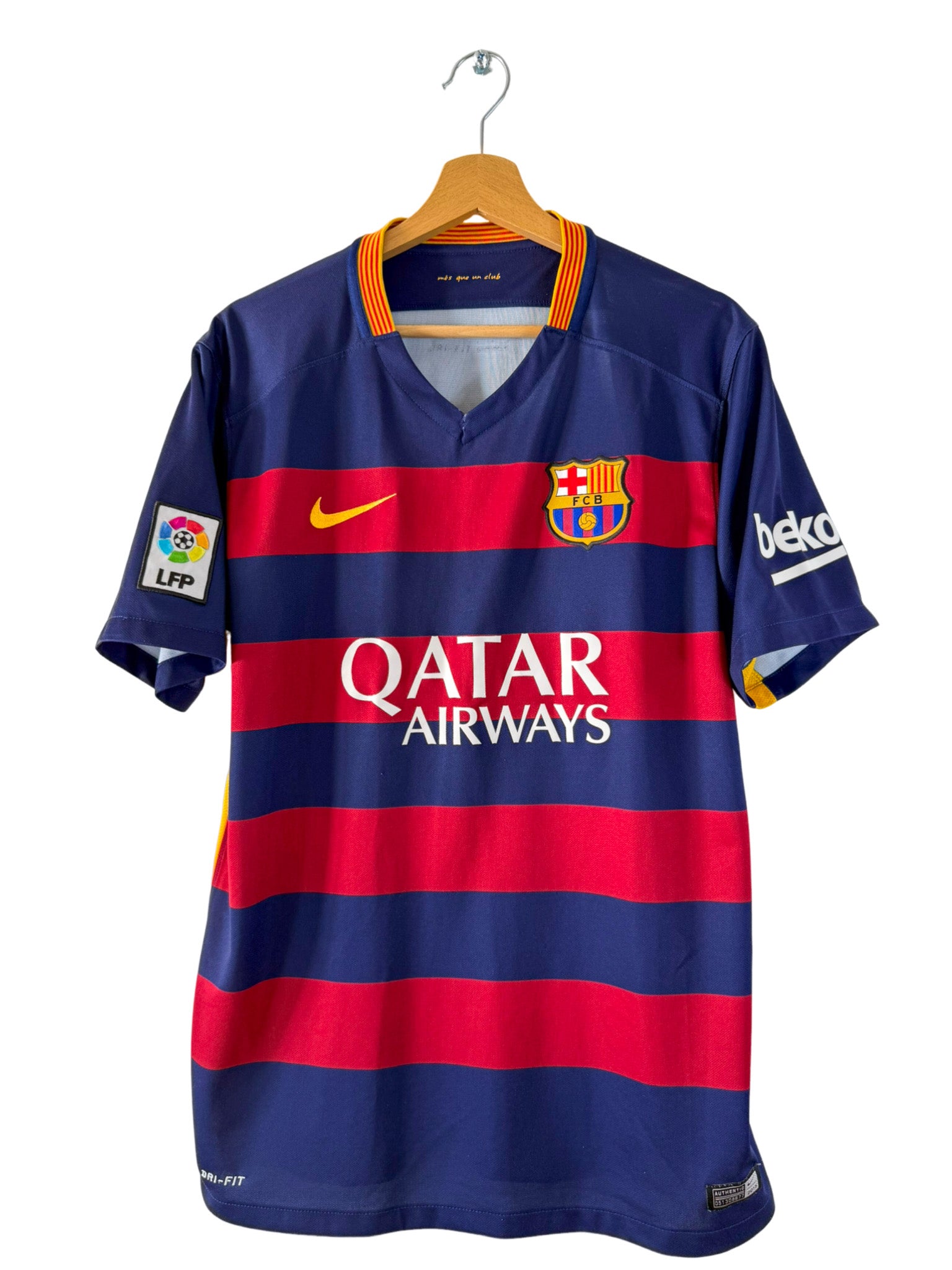 FC Barcelona 2015 DRI-FIT シャツ Nike Dri-Fit FC Barcelona Jersey 2015 #12 Gawron Soccer Boy's Size