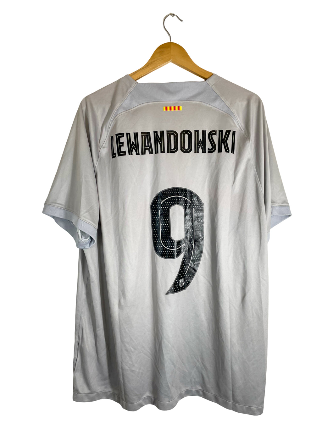 2022/2023 – Maillot FC Barcelone extérieur [#9 Lewandowski] – XXL