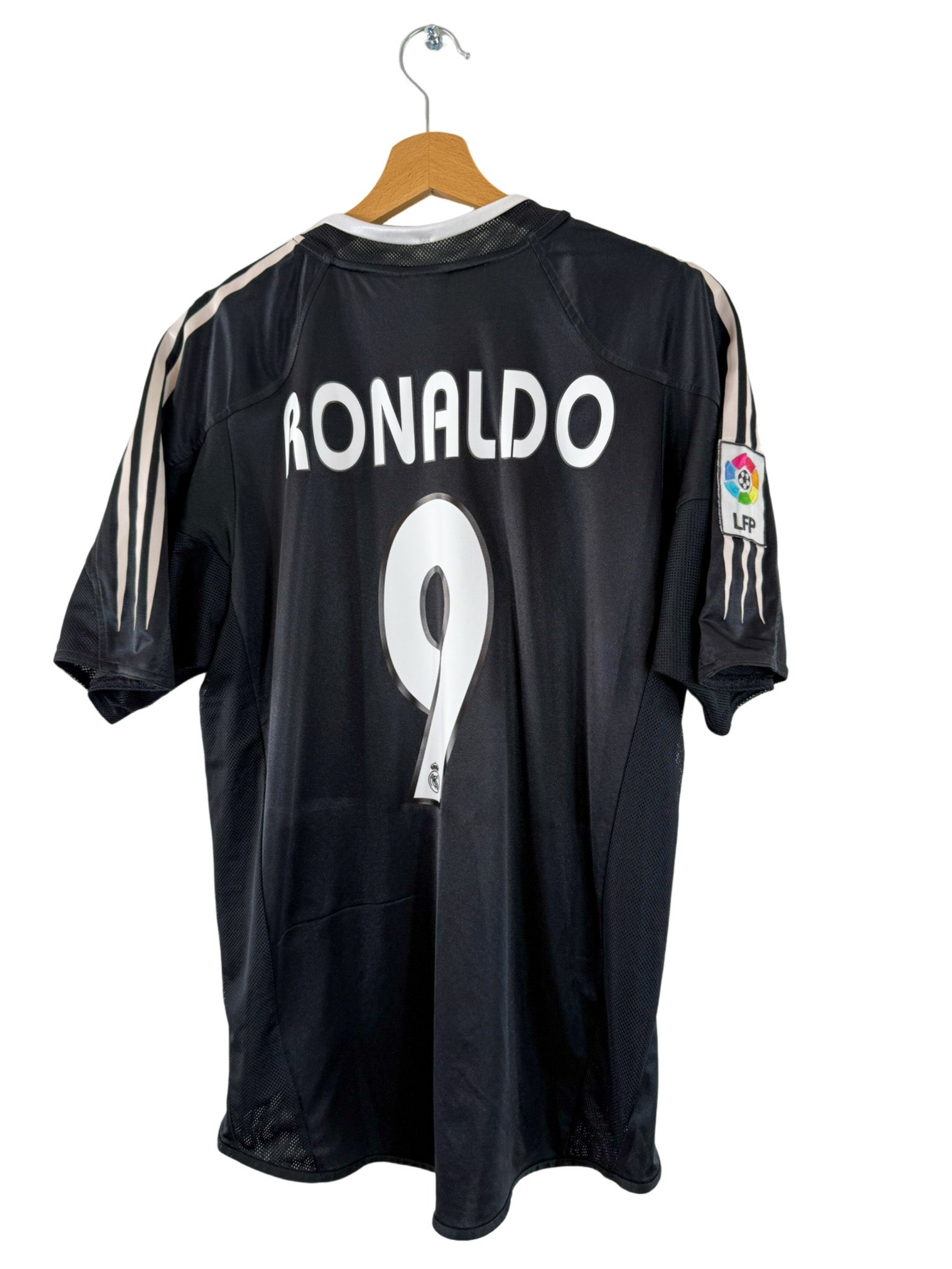 2004/2005 - Real Madrid Away Shirt [#9 Ronaldo] Adidas - M