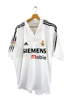 2004/2005 - Real Madrid Home Shirt [#5 Zidane] *Signed* - XL