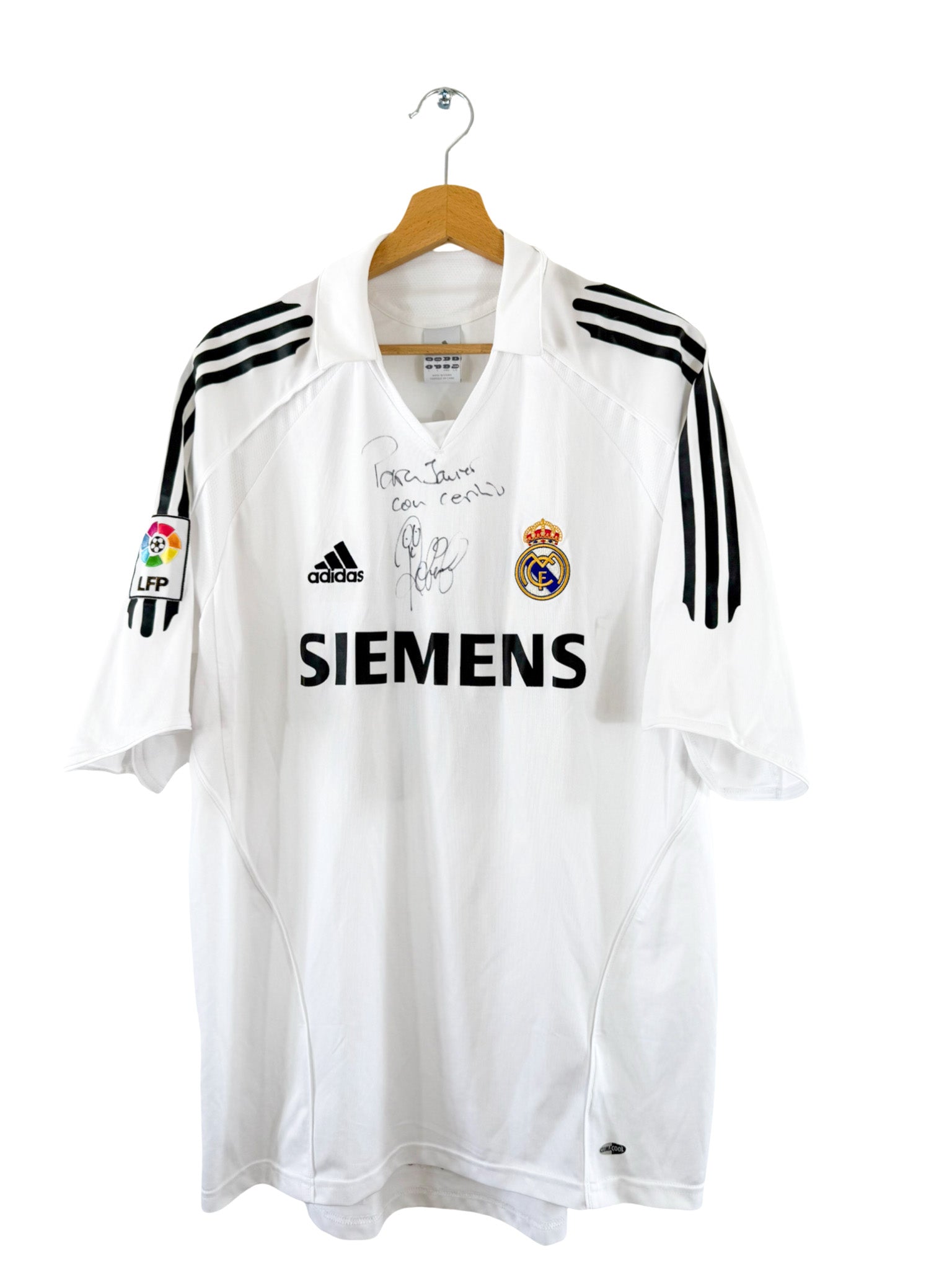 2005/2006 - Real Madrid home shirt [#10 Robinho] *Signed* - L