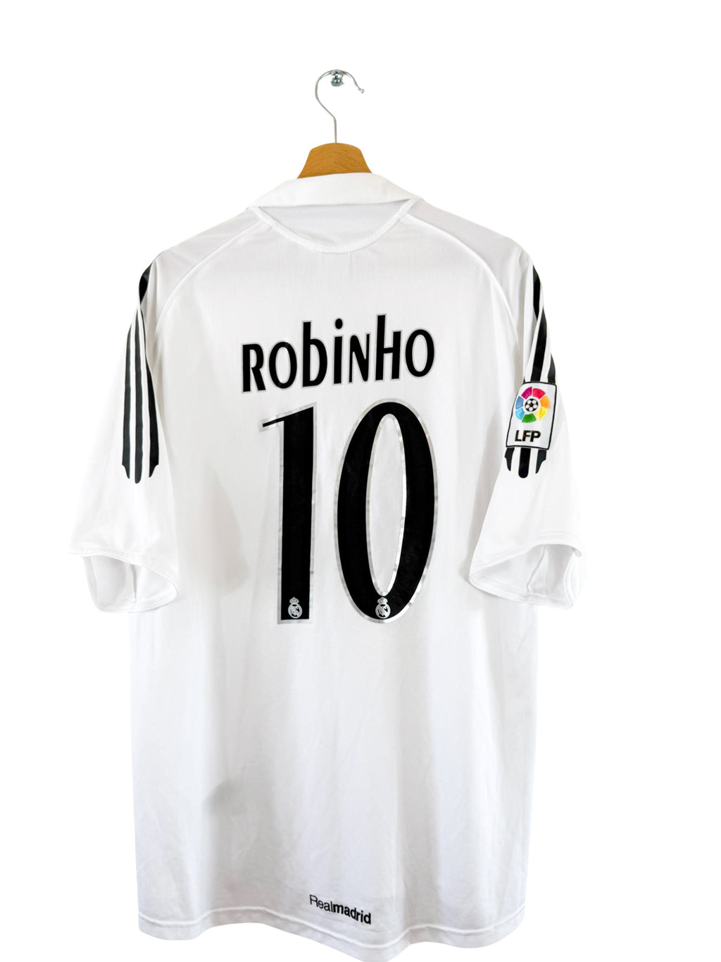 2005/2006 - Real Madrid home shirt [#10 Robinho] - L