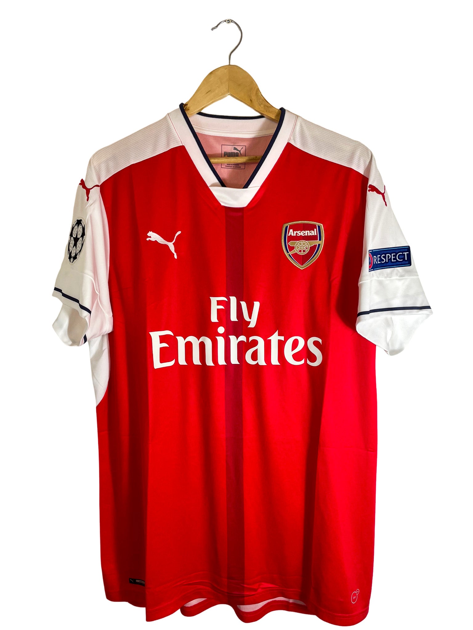 2016/2017 – Arsenal home shirt [#7 Sánchez] – XL – Vista football shop