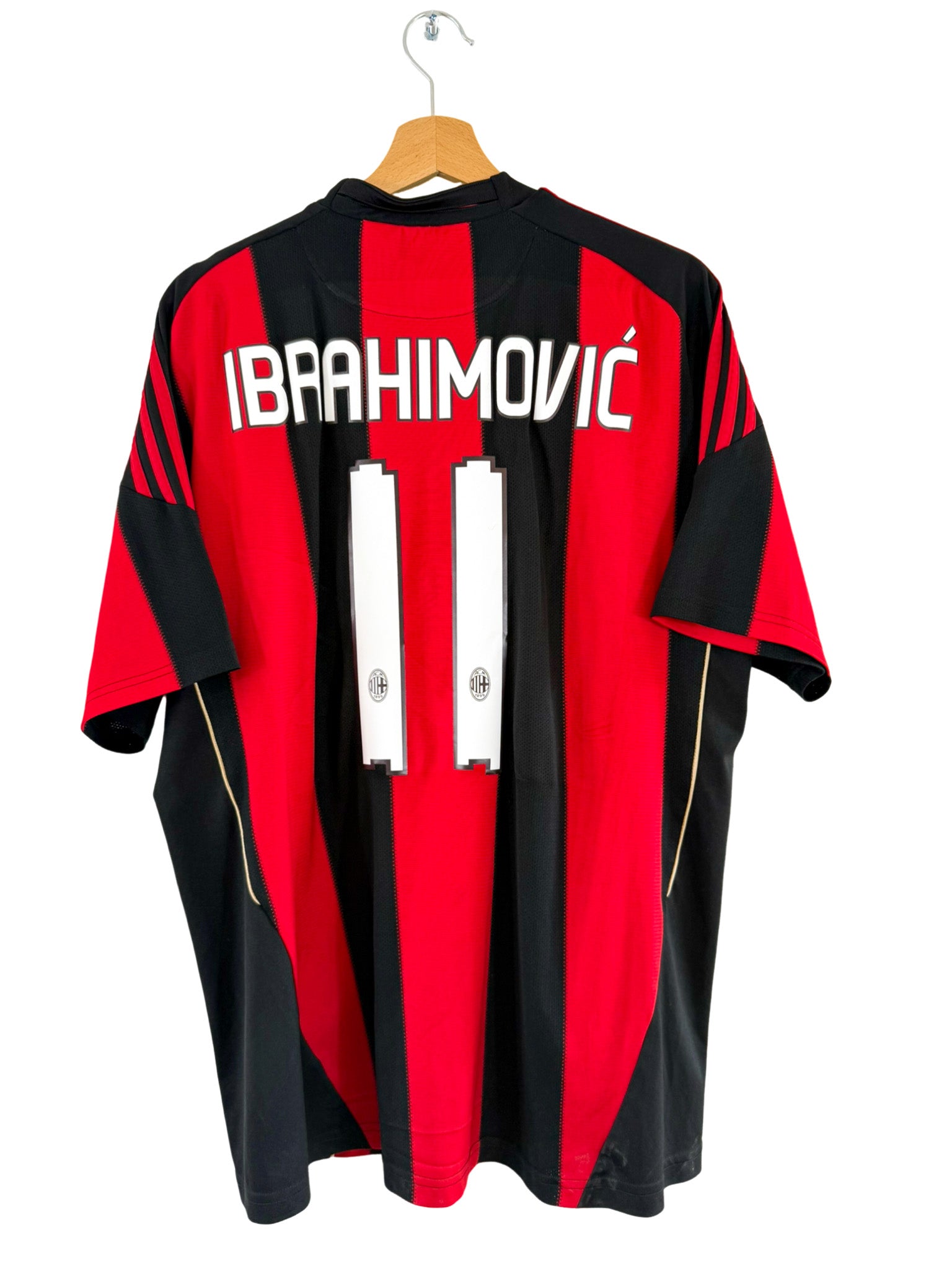 2010/2011 - Maillot AC Milan domicile [#11 Ibrahimović] - XL