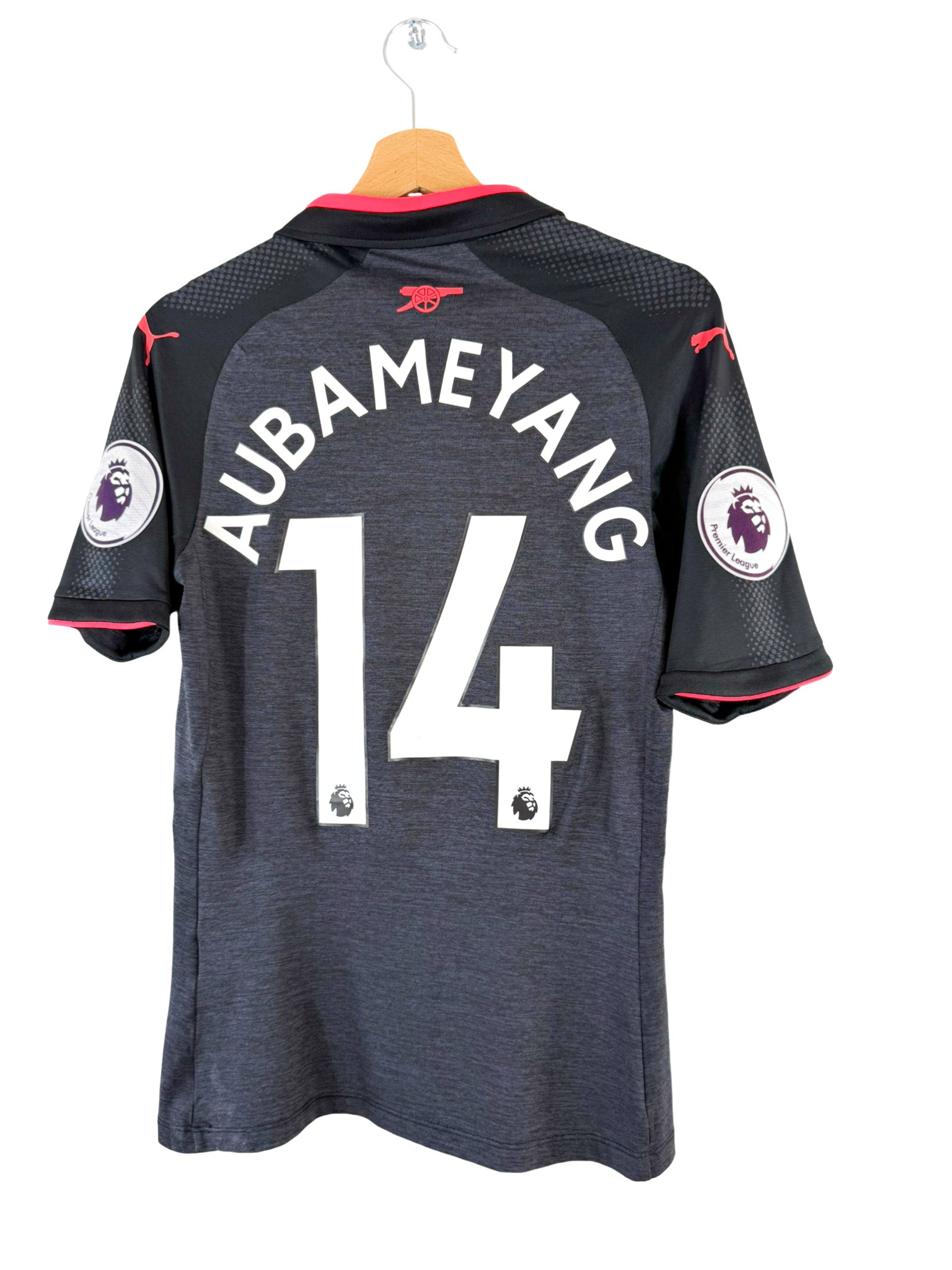 2017/2018 - Arsenal Away Shirt [#14 Aubameyang] Puma - S