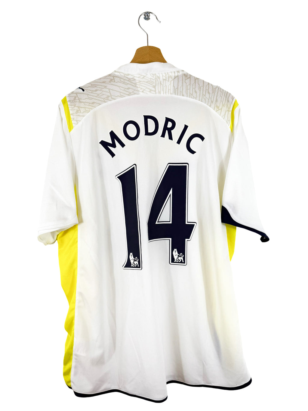 2009/2010 - Tottenham home jersey [#14 Modrić] - XL