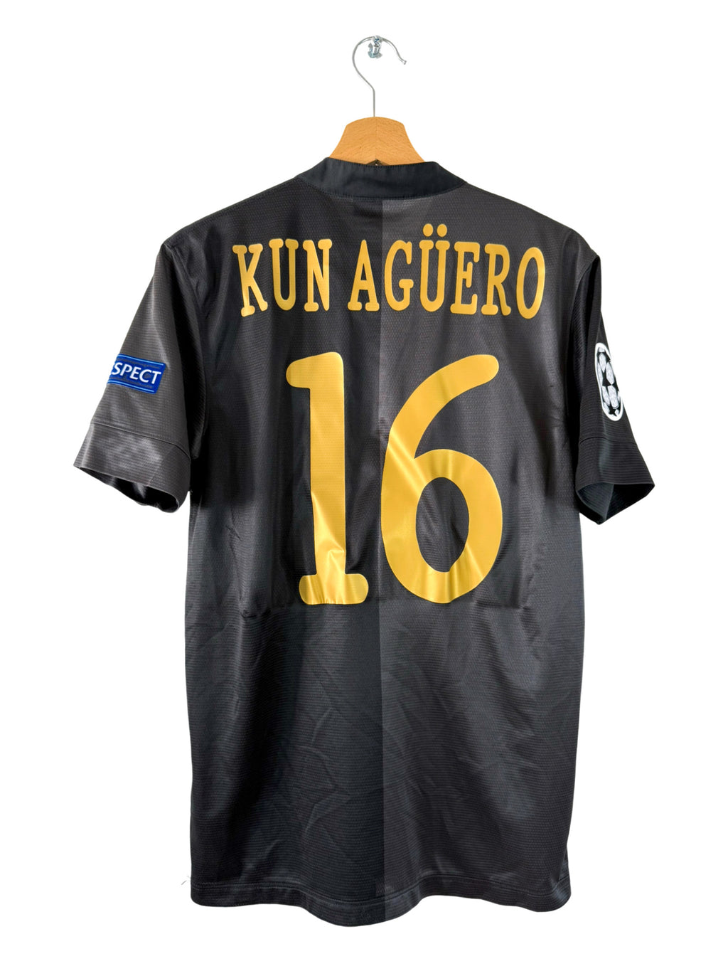 2013/2014 - Manchester City third jersey [#16 KUN AGÜERO] - S