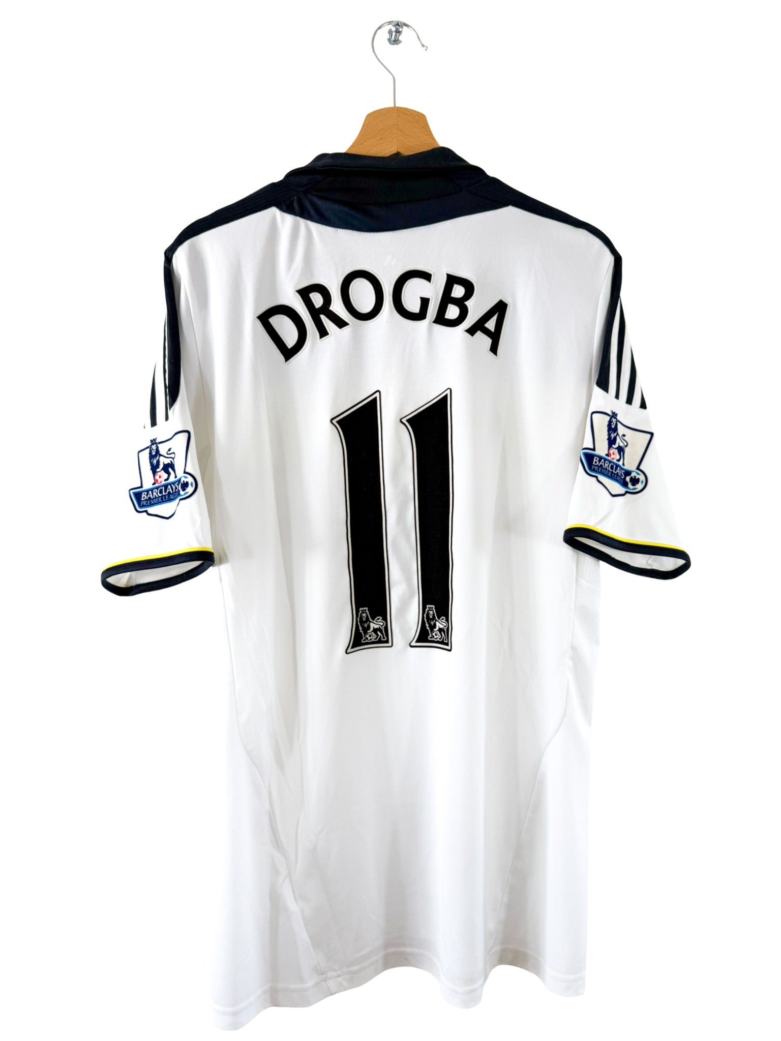 2011/2012 - Chelsea Away Shirt [#11 DROGBA] - M