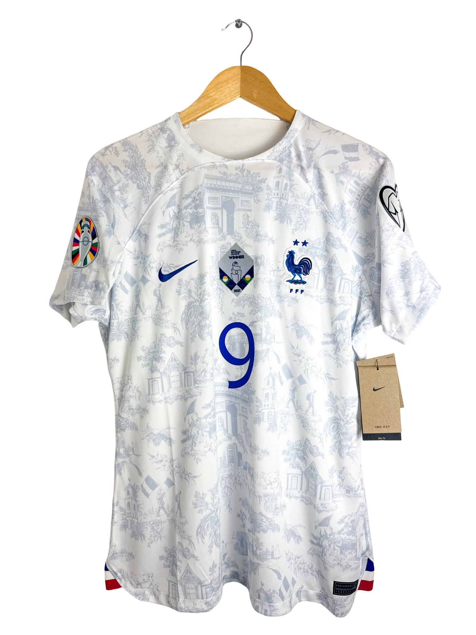 2022 - France away jersey [#9 GIROUD] *New* - Women's XL