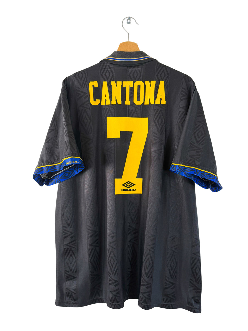 1993/1995 - Manchester United Away Shirt [#7 Cantona] - XL