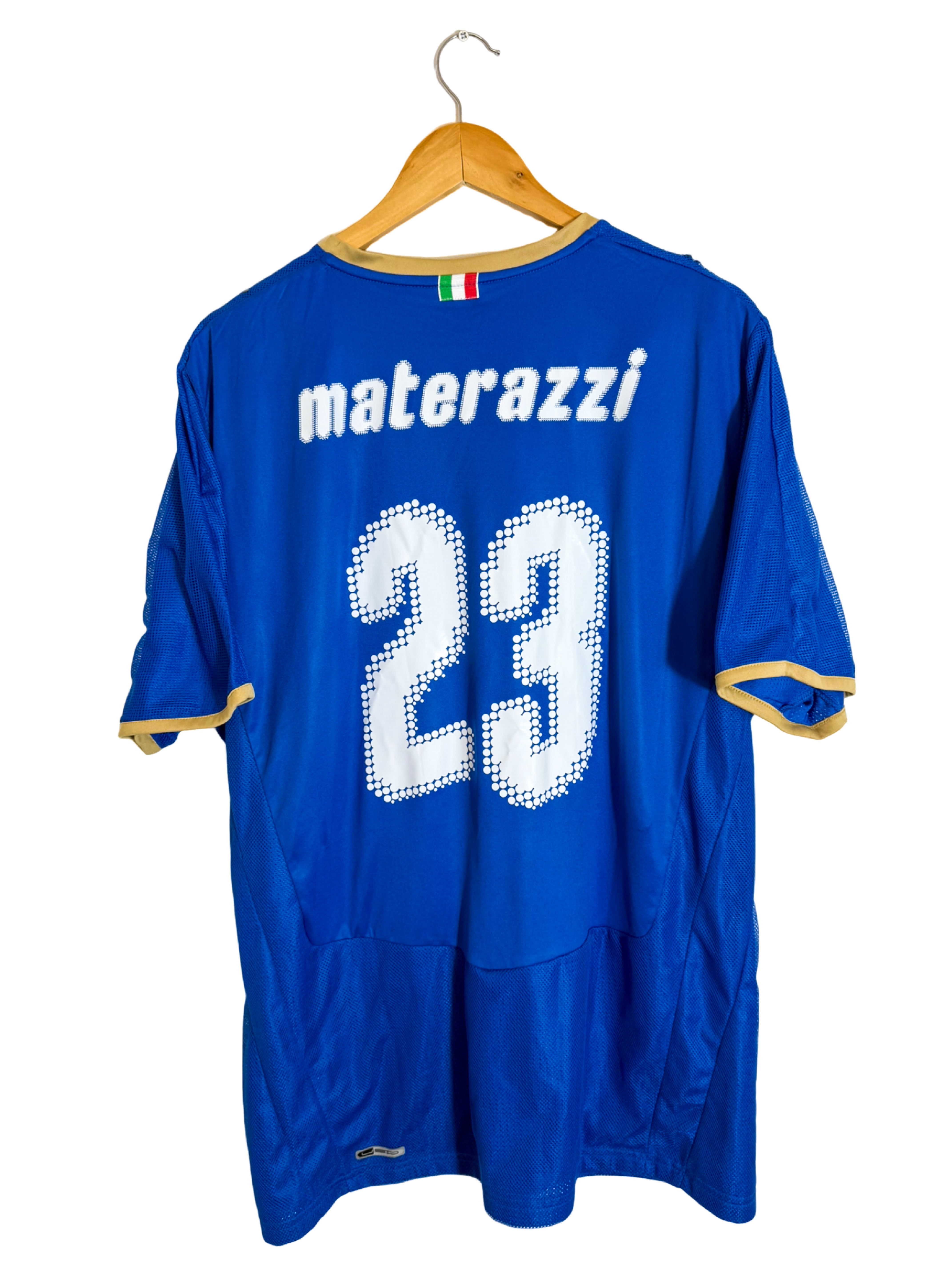 2008 – Italy home shirt [#23 MATERAZZI] - XL – Vista football shop
