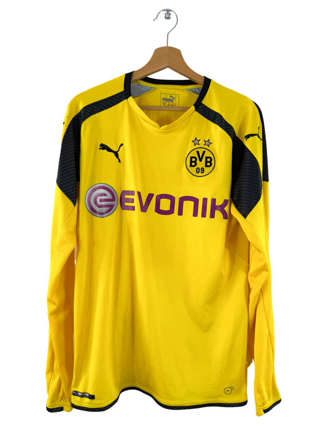 2017/2018 - Borussia Dortmund Home Shirt [#17 Aubameyang] *Long Sleeves* - M
