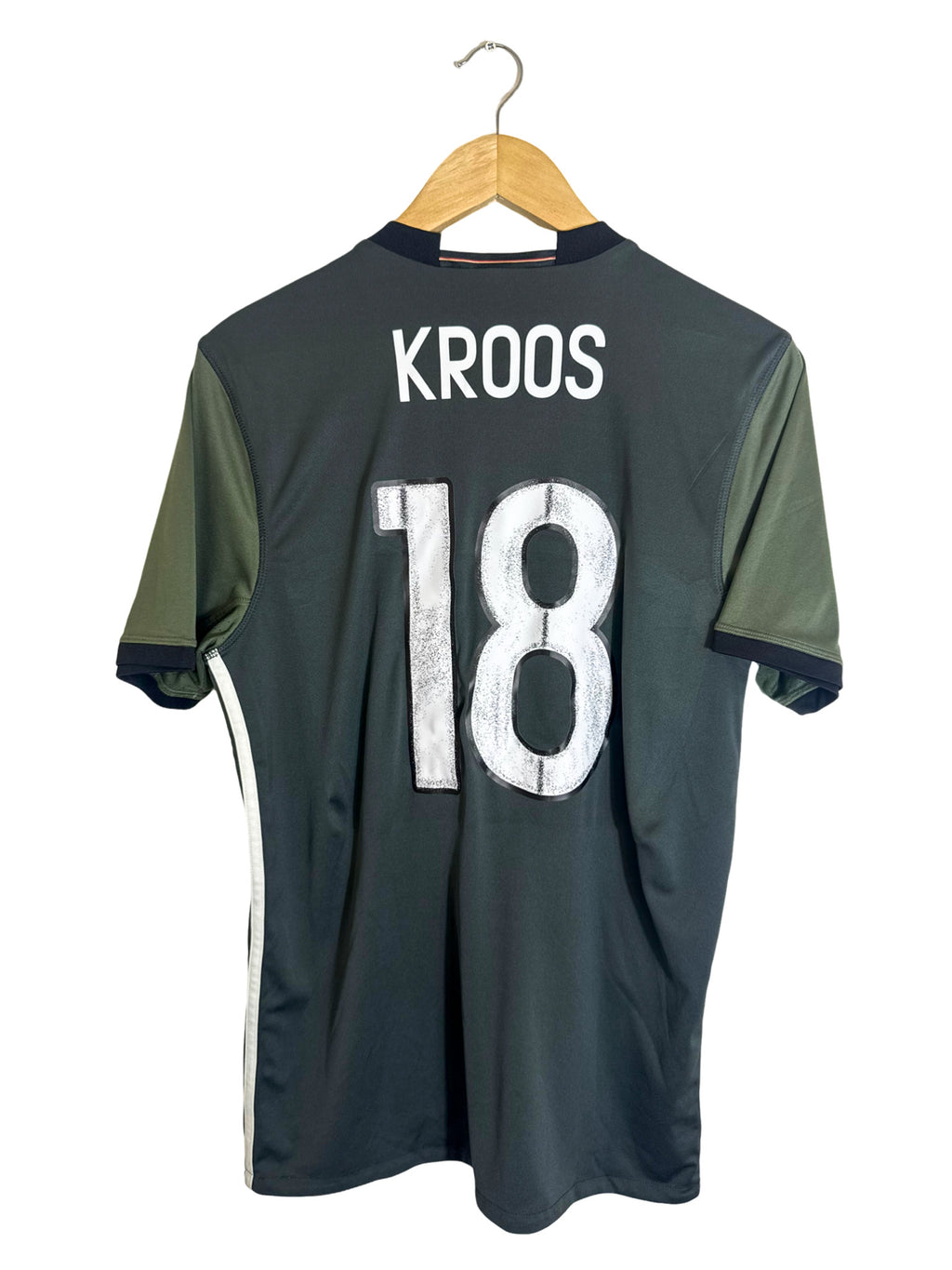 2016 - Maillot Allemagne exterieur [#18 KROOS] - S