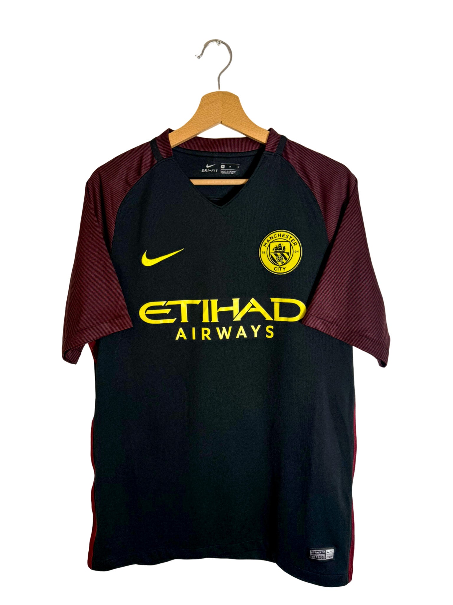 2016/2017 - Maillot Manchester City exterieur [#4 KOMPANY] - M