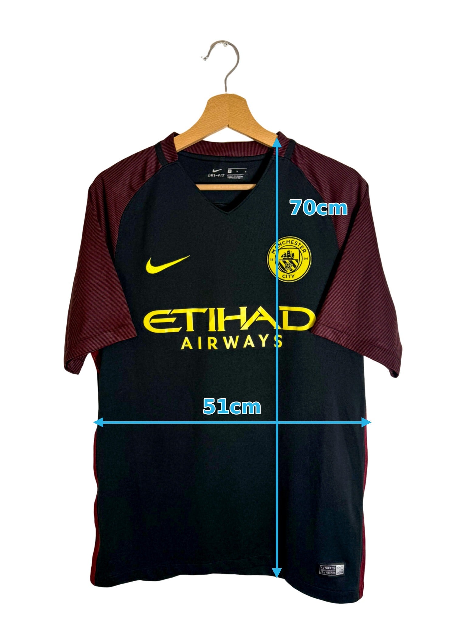 2016/2017 - Maillot Manchester City exterieur [#4 KOMPANY] - M